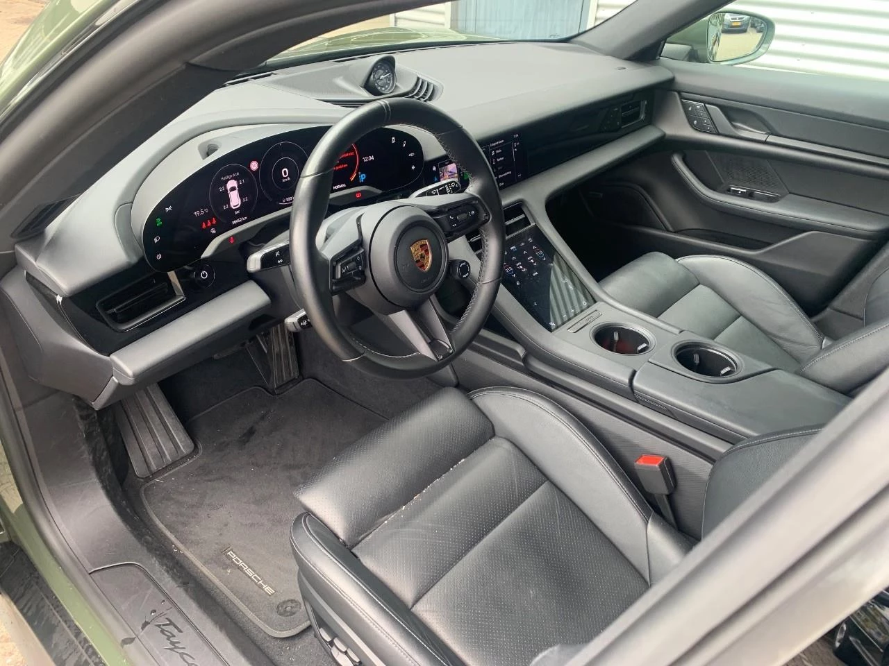 Hoofdafbeelding Porsche Taycan