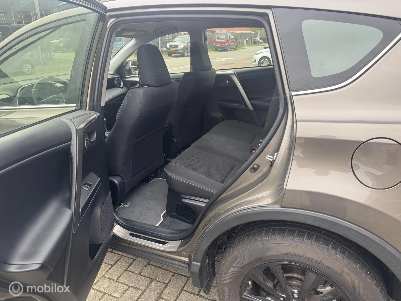Hoofdafbeelding Toyota RAV4