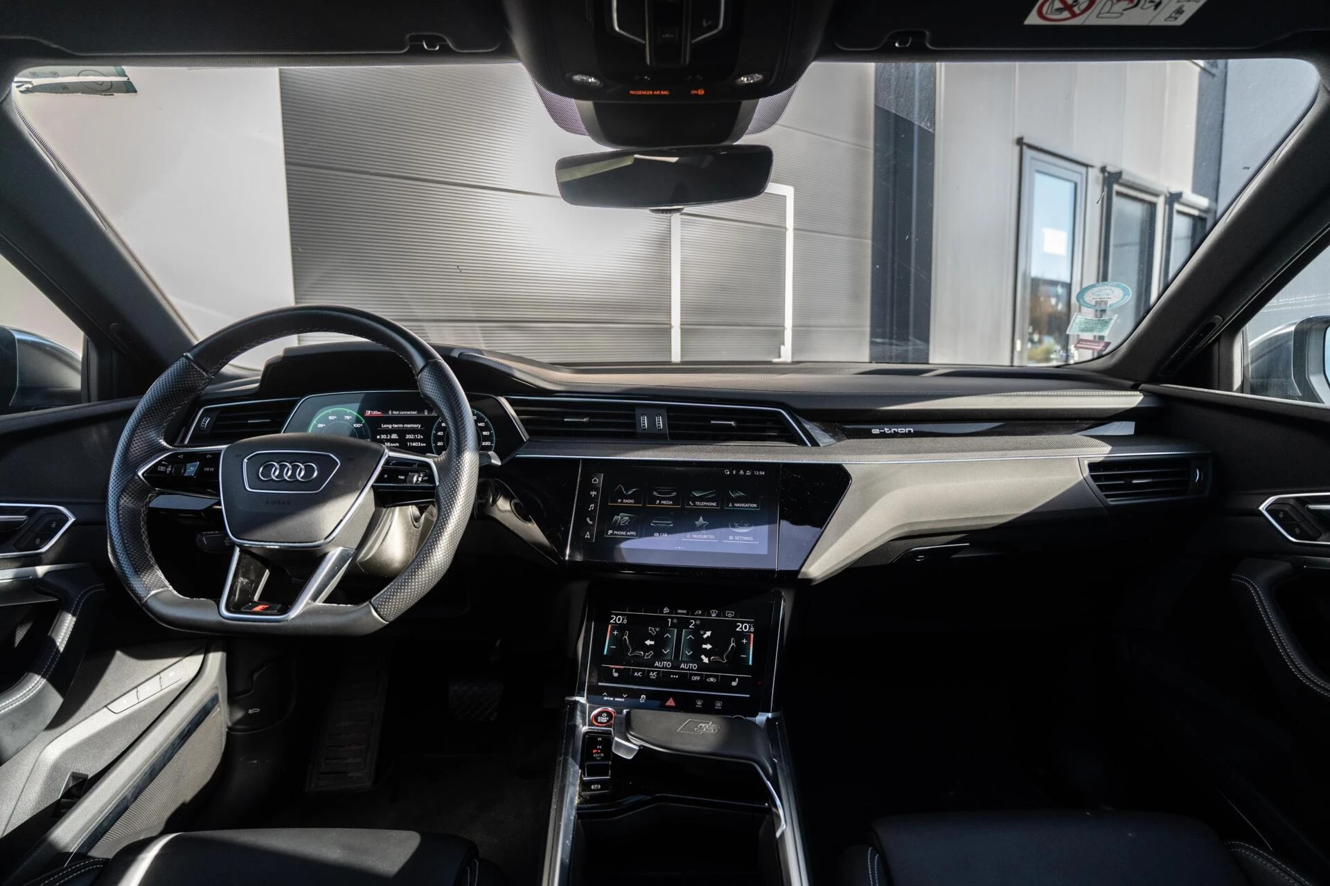 Hoofdafbeelding Audi e-tron