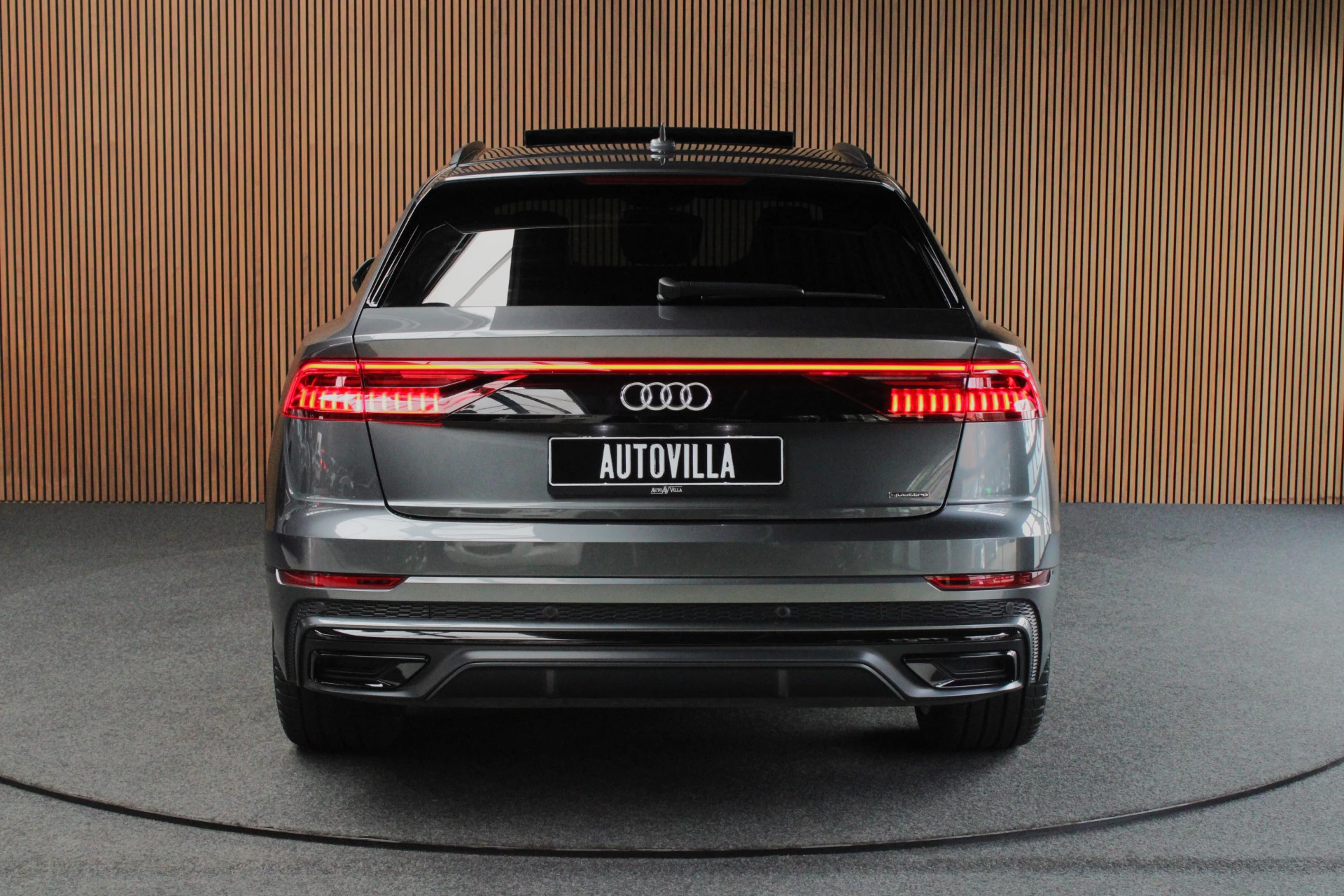 Hoofdafbeelding Audi Q8