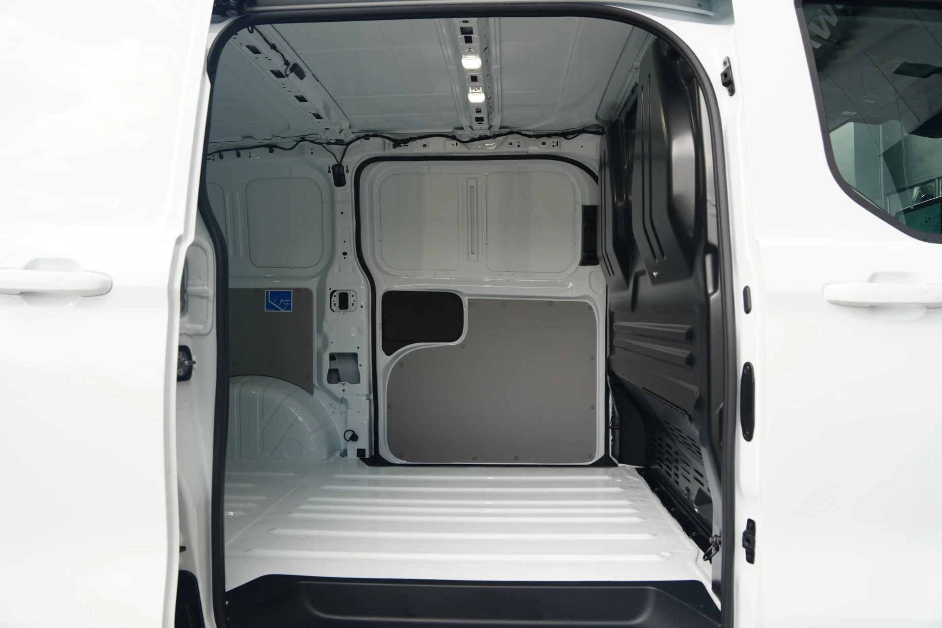 Hoofdafbeelding Ford E-Transit Custom