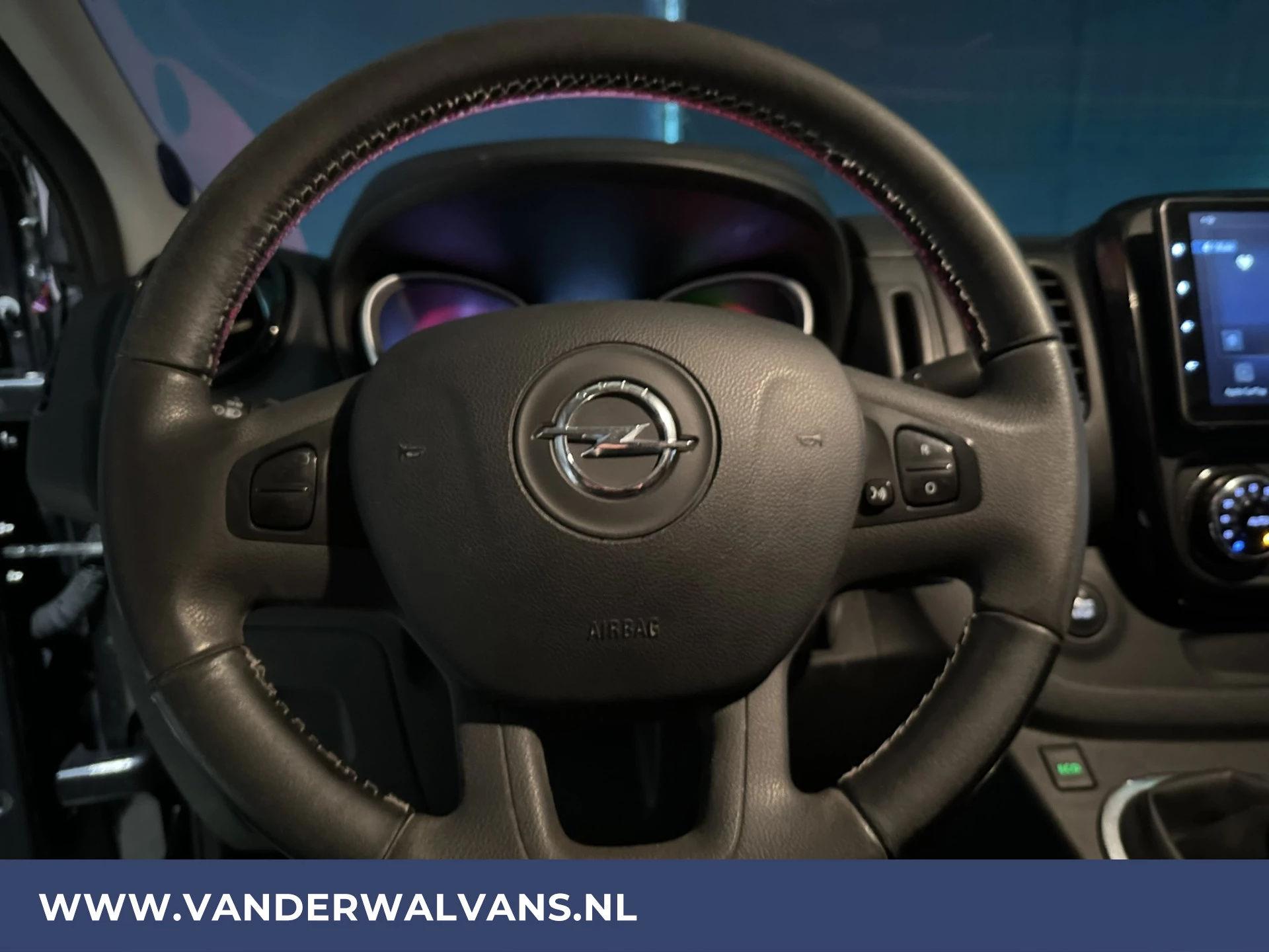 Hoofdafbeelding Opel Vivaro