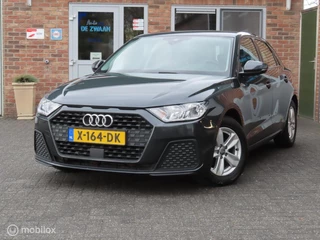 Hoofdafbeelding Audi A1 Sportback Audi A1 Sportback 25 TFSI Pro Line|Virtueel Cockpit|Parkeersensoren Voor/Achter|Climatronic