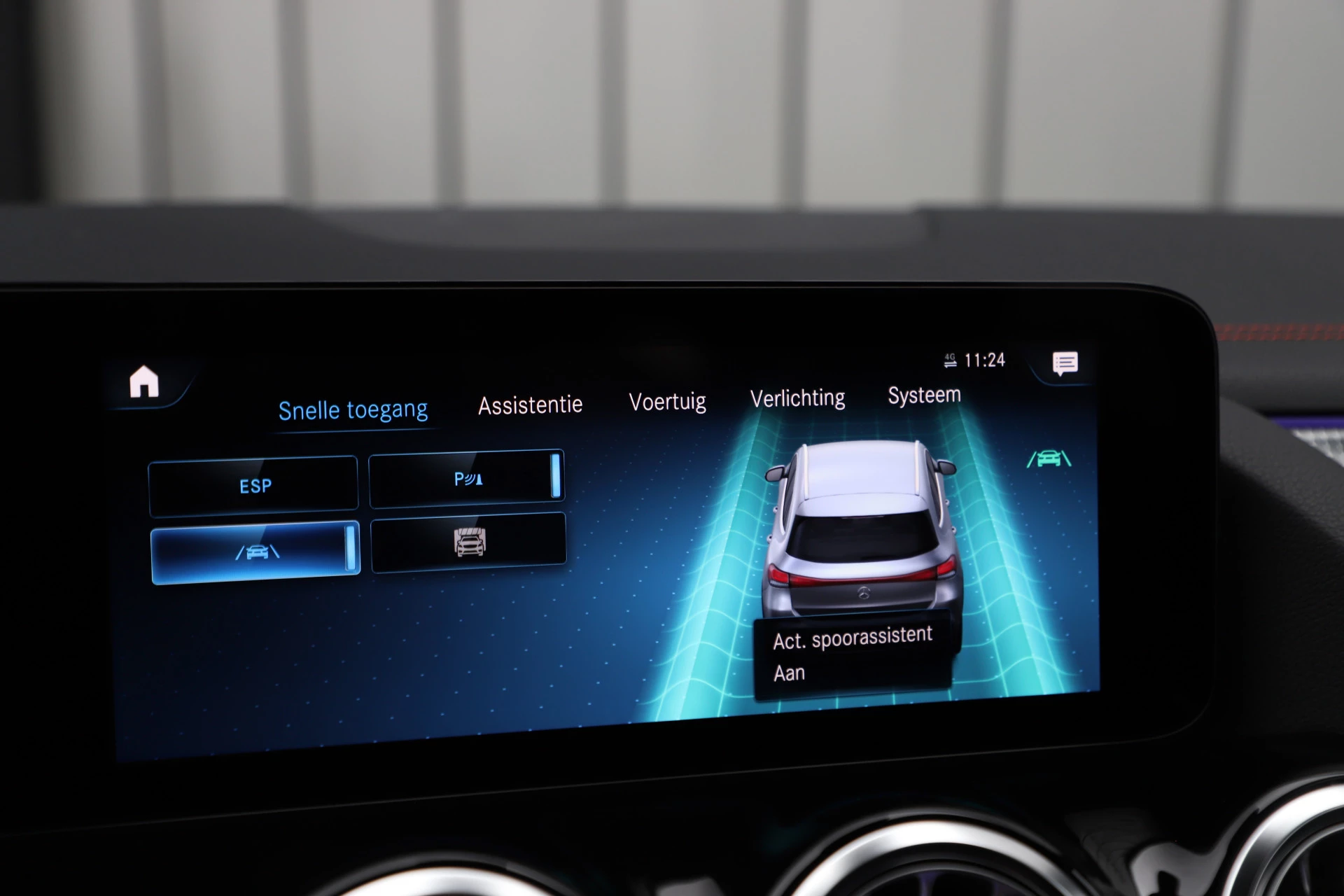 Hoofdafbeelding Mercedes-Benz EQA