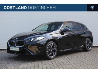 BMW 1 Serie 120 M Sport Automaat / Sportstoelen / Achteruitrijcamera / Stoelverwarming / Getint glas