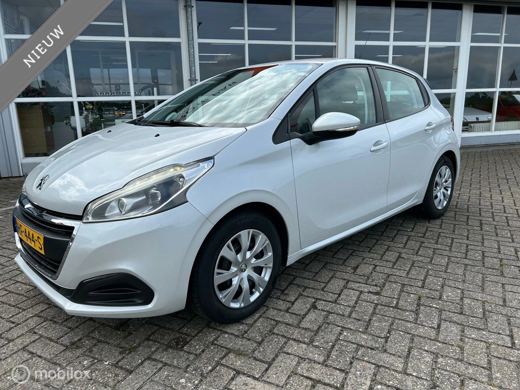 Hoofdafbeelding Peugeot 208