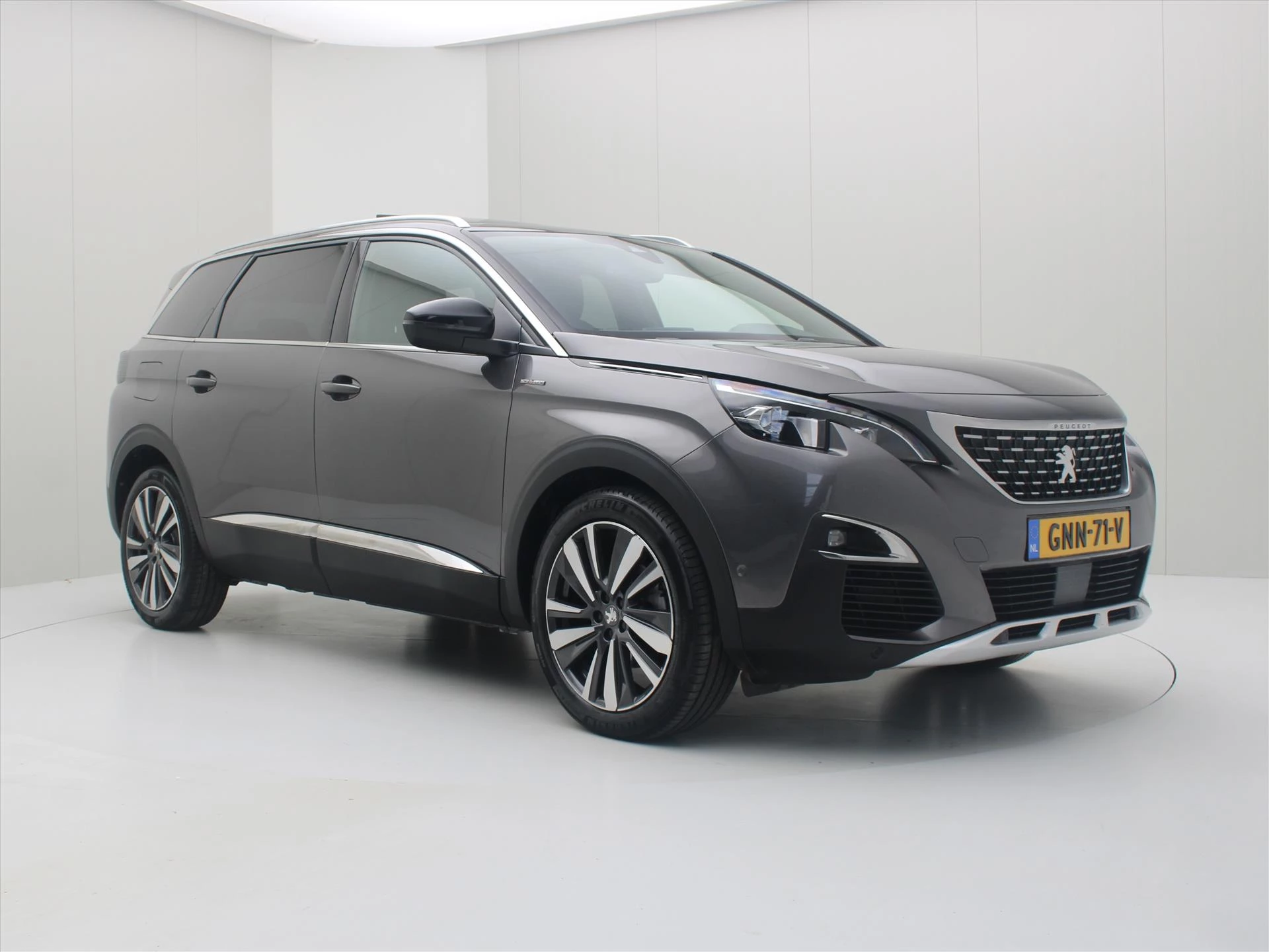 Hoofdafbeelding Peugeot 5008