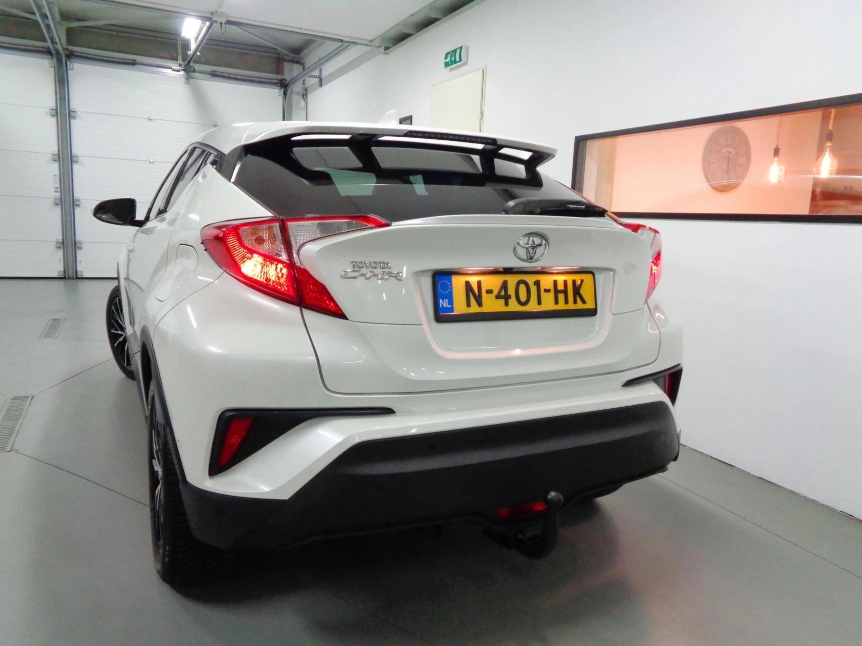 Hoofdafbeelding Toyota C-HR