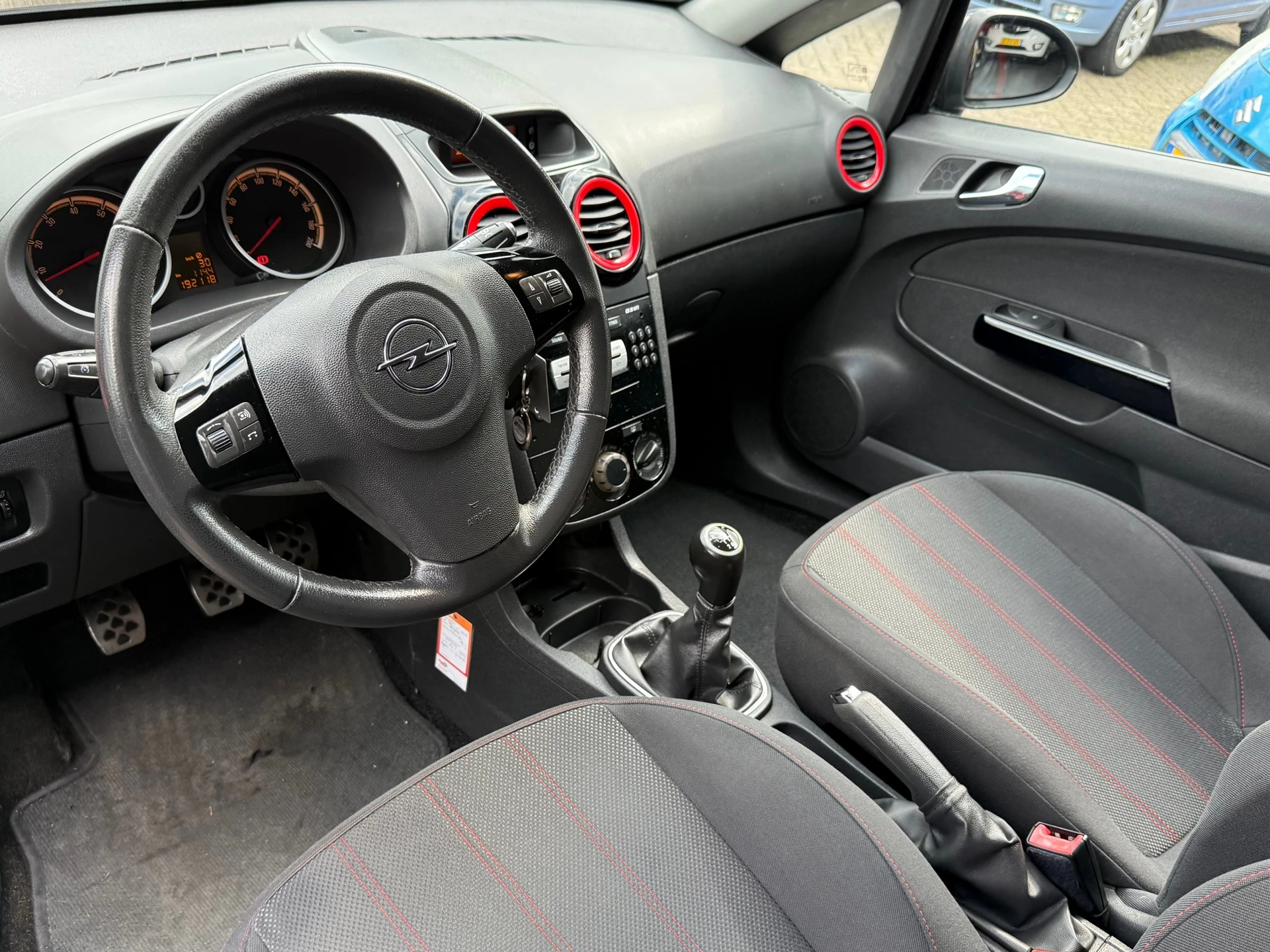 Hoofdafbeelding Opel Corsa