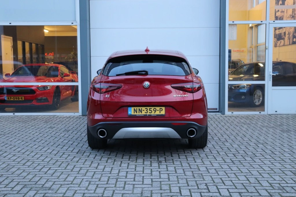 Hoofdafbeelding Alfa Romeo Stelvio