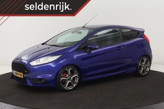Ford Fiesta 1.6 ST2 | 182pk | Stoelverwarming | Camera |  Climate control | Half leder | Navigatie | Cruise control | Sportstoelen