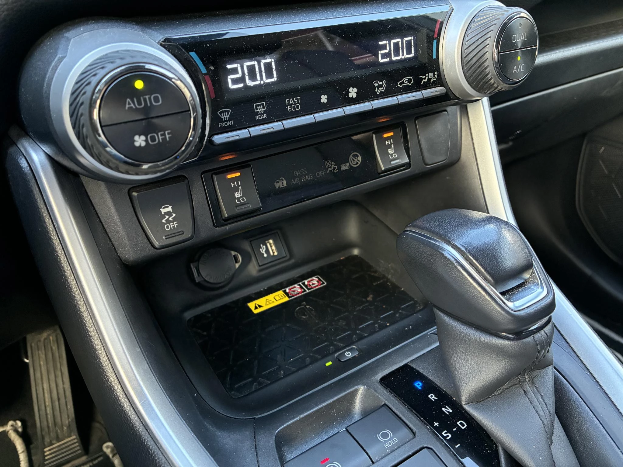 Hoofdafbeelding Toyota RAV4