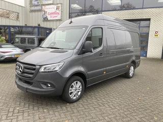 Hoofdafbeelding Mercedes-Benz Sprinter Mercedes-Benz Sprinter 317 CDI L2H2 PRO 3500 kg Trekgewicht, Geveerde stoel, LED verlichting