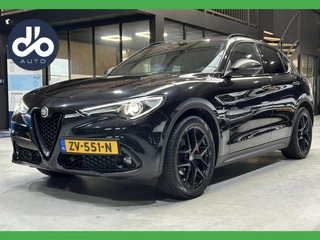 Hoofdafbeelding Alfa Romeo Stelvio Alfa Romeo Stelvio 2.2d B-Tech ORG.NL + DEALER O.H. I BEIGE LEER + SPORT I NAVI + CAMERA I 20" LMV