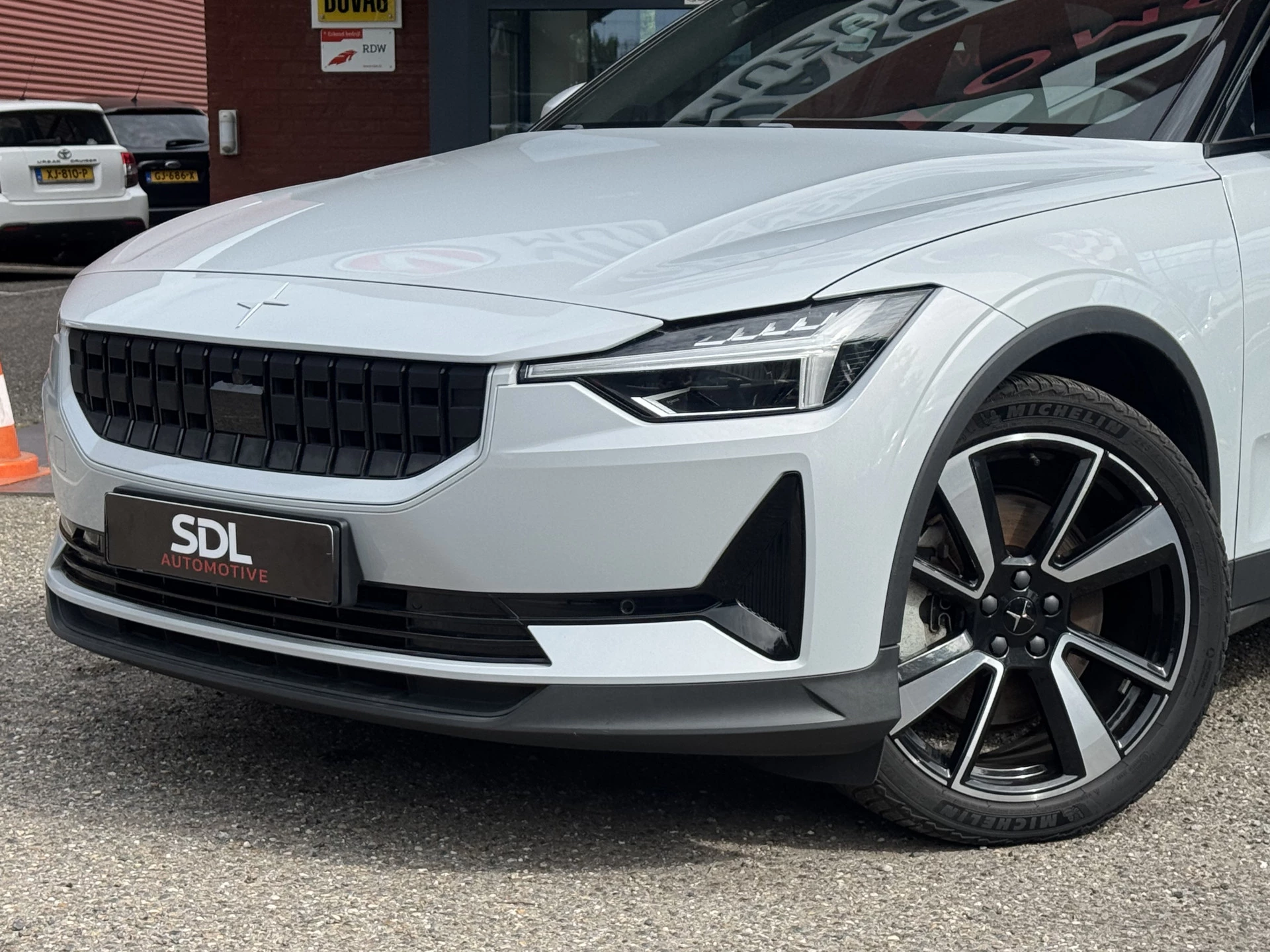 Hoofdafbeelding Polestar 2