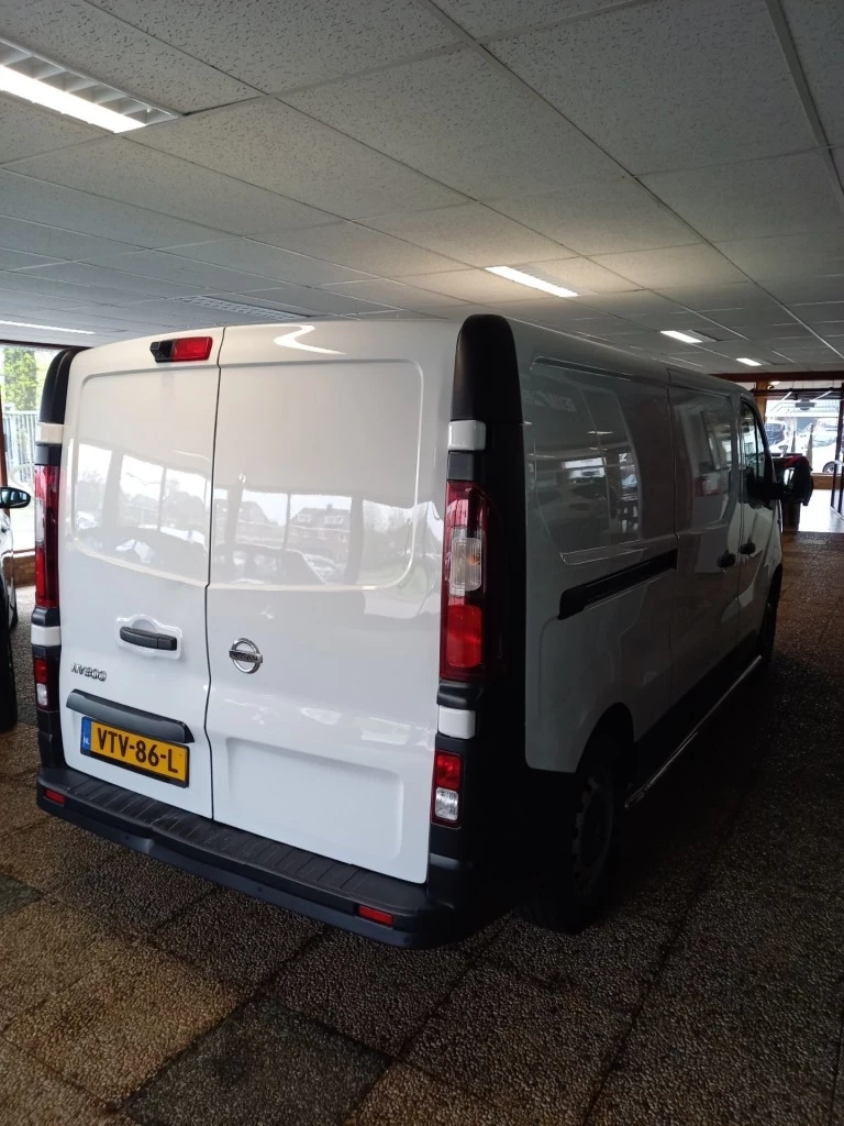 Hoofdafbeelding Nissan NV300