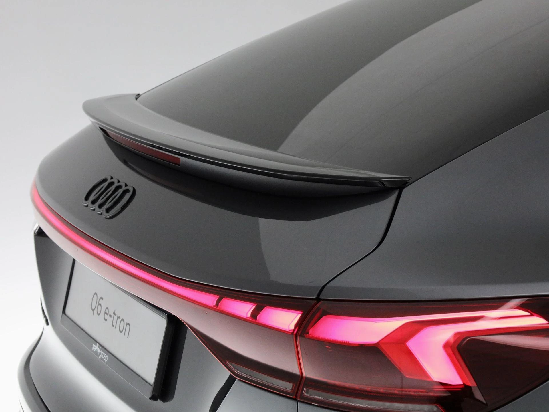 Hoofdafbeelding Audi Q6 e-tron