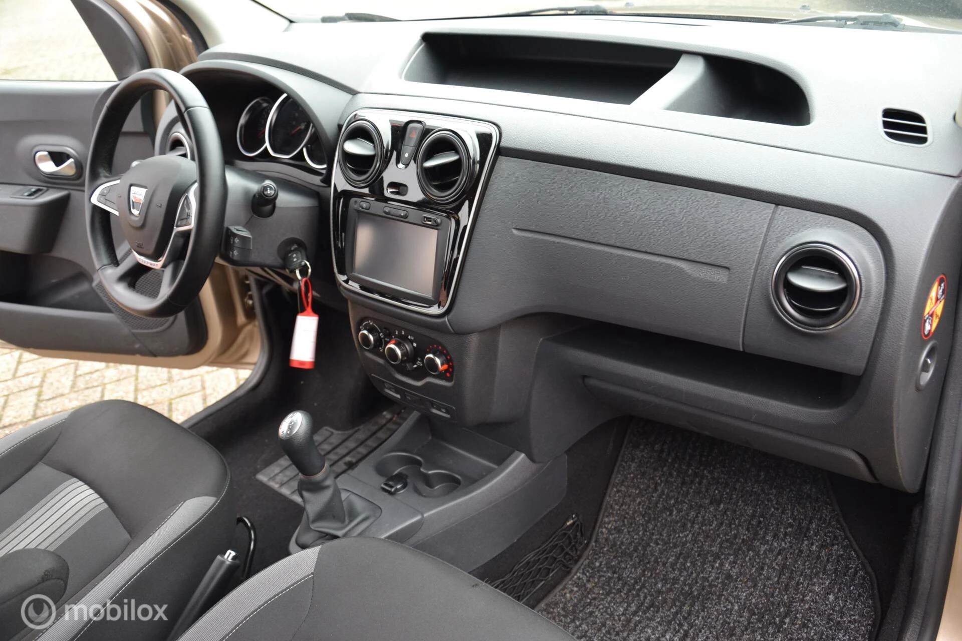 Hoofdafbeelding Dacia Dokker