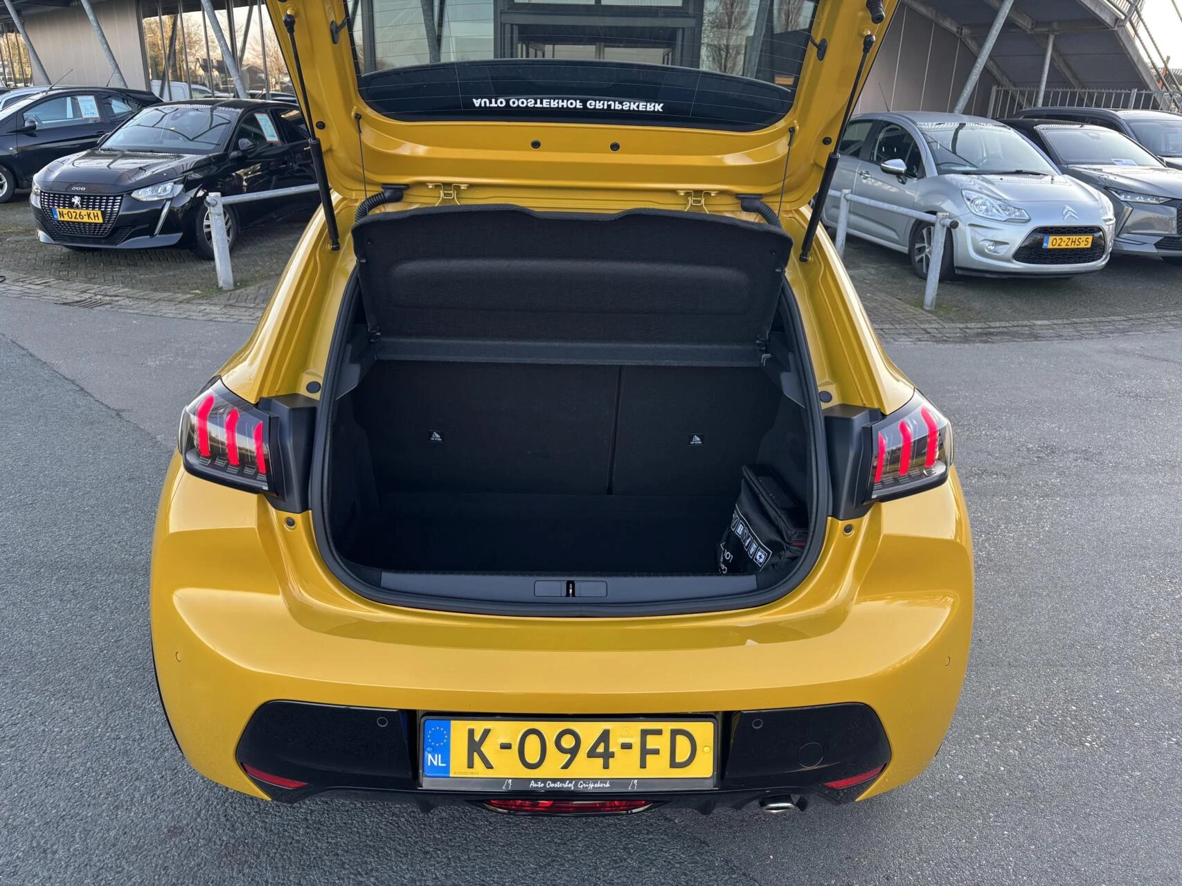 Hoofdafbeelding Peugeot 208