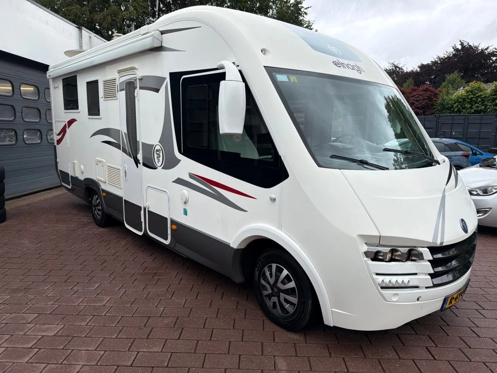 Hoofdafbeelding Elnagh Magnum 81