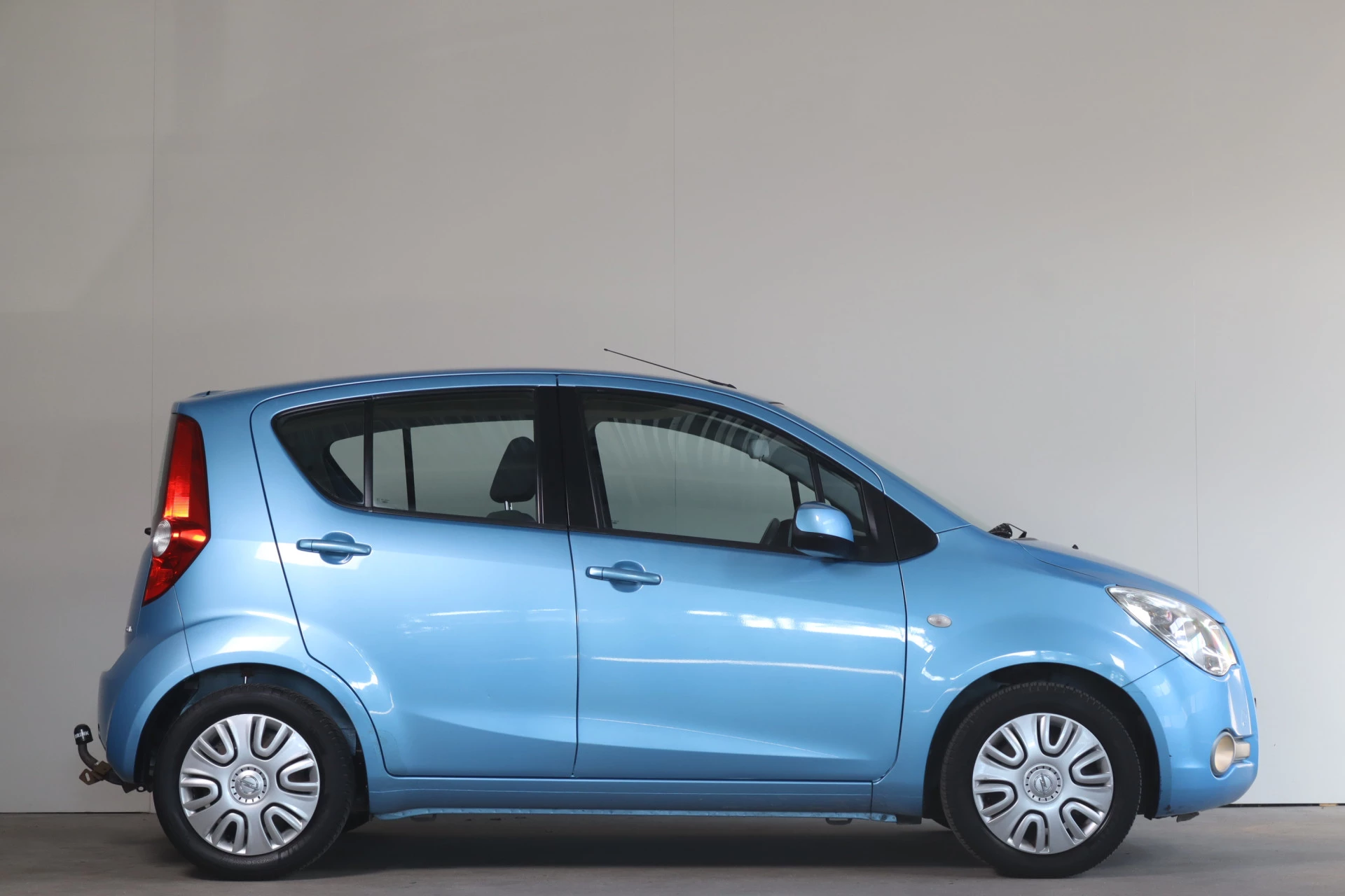 Hoofdafbeelding Opel Agila