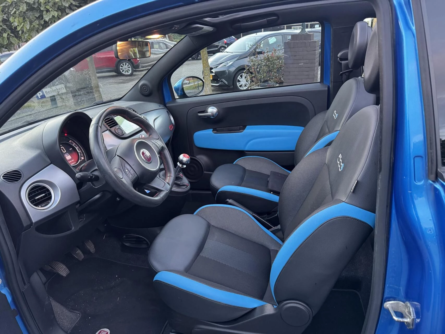 Hoofdafbeelding Fiat 500C