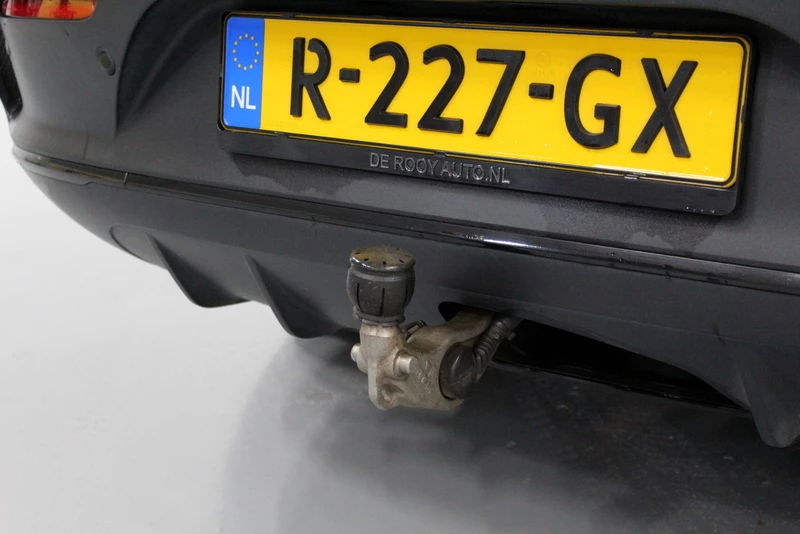 Hoofdafbeelding Mercedes-Benz EQC