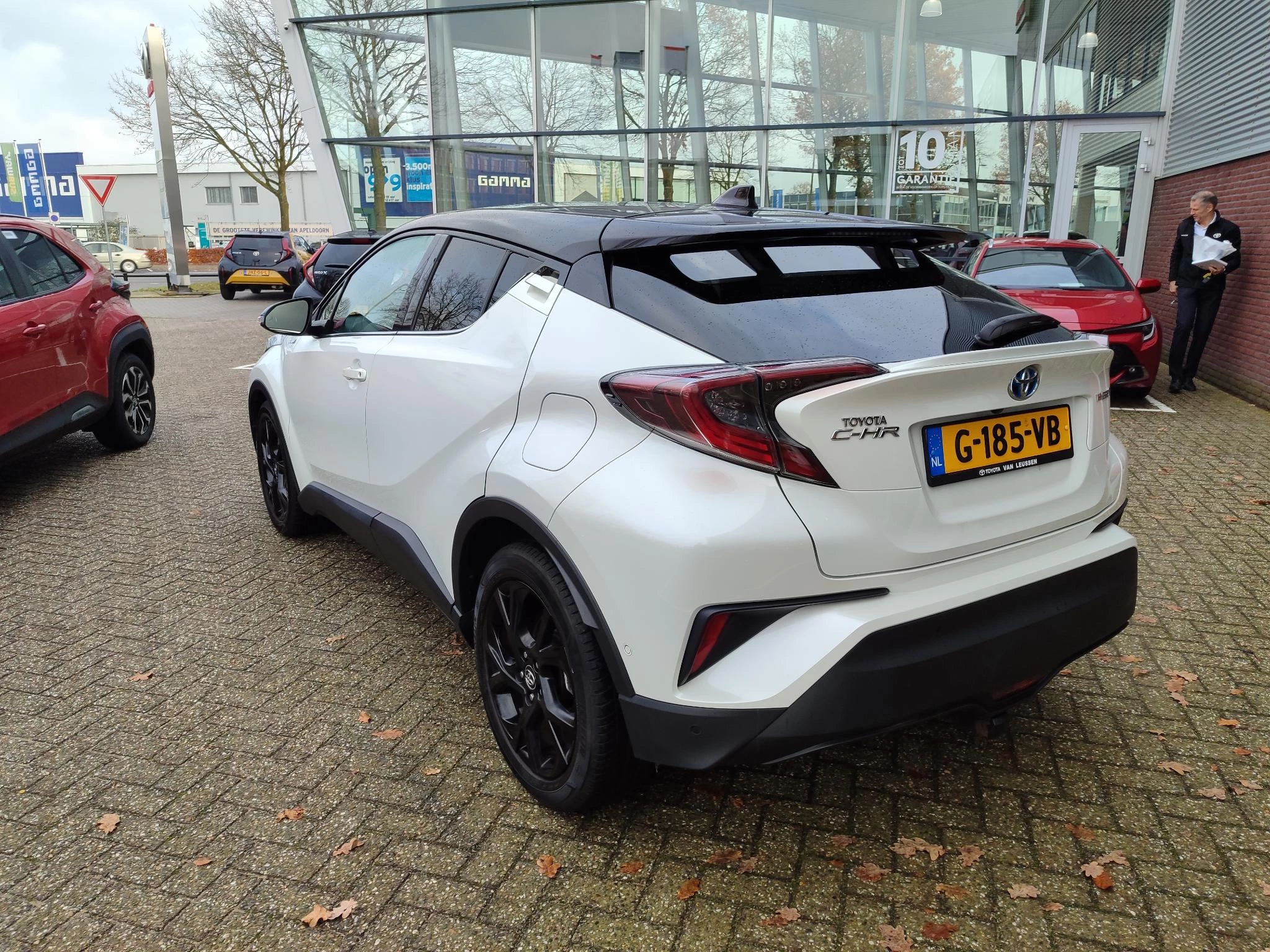 Hoofdafbeelding Toyota C-HR