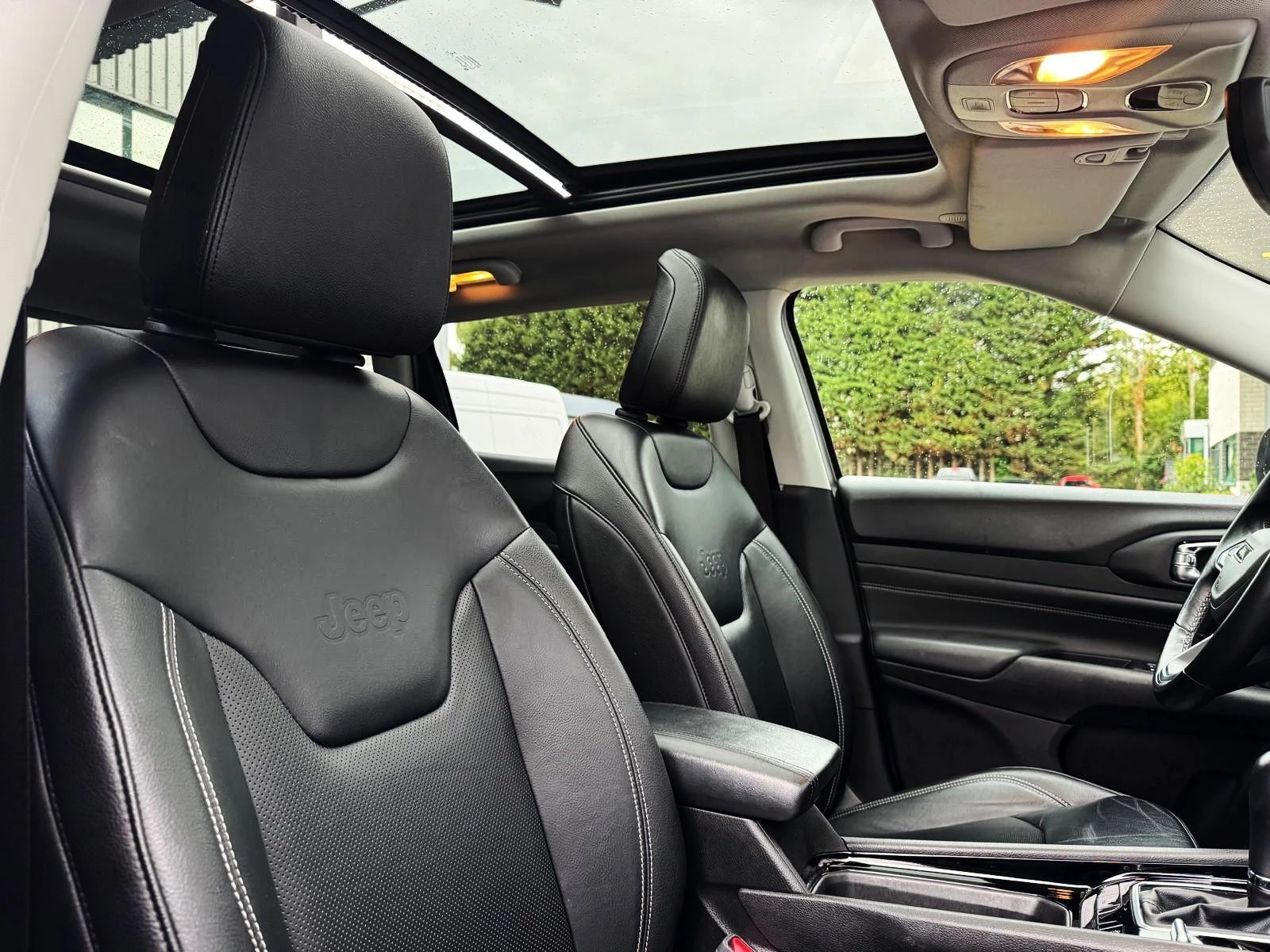 Hoofdafbeelding Jeep Compass