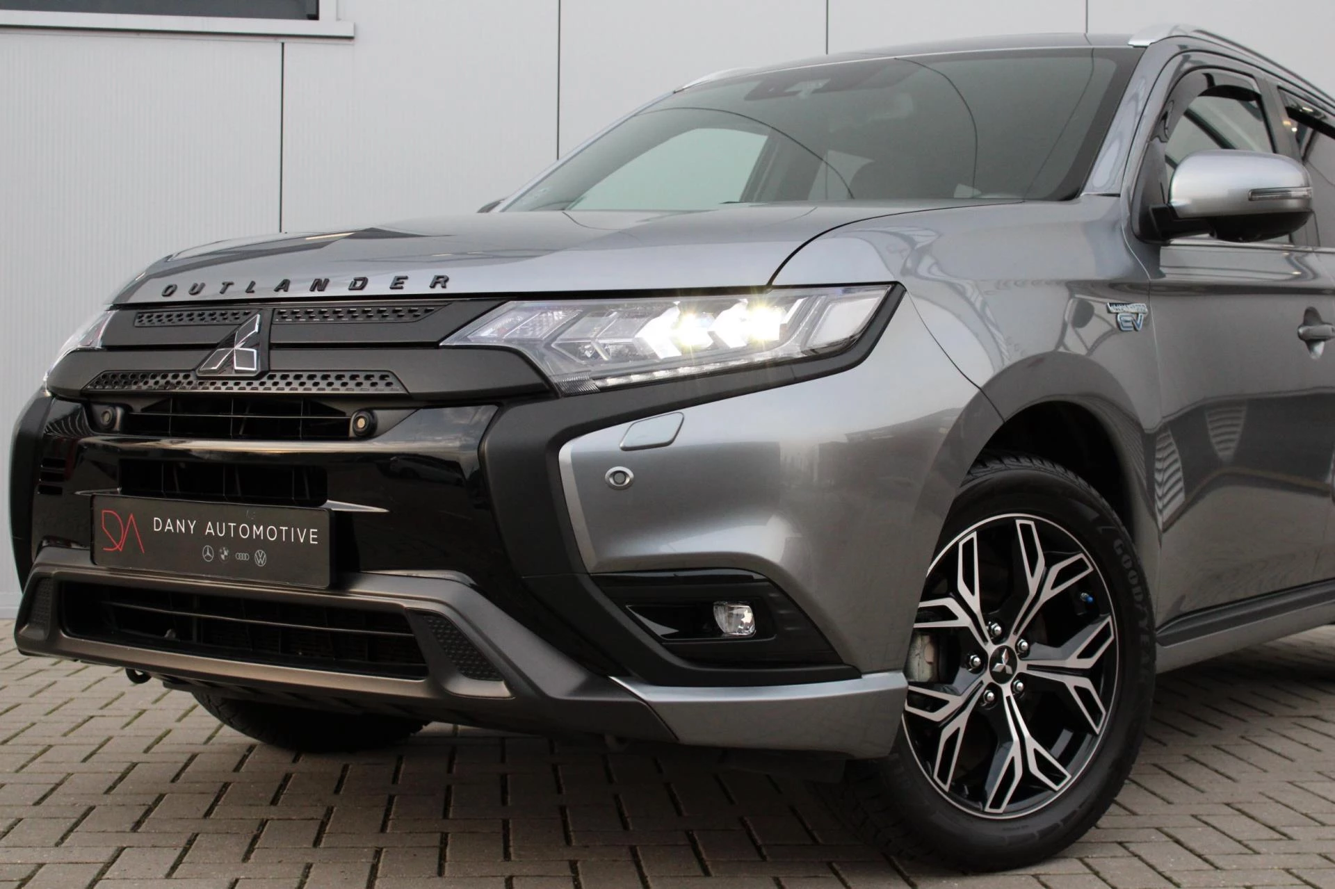 Hoofdafbeelding Mitsubishi Outlander