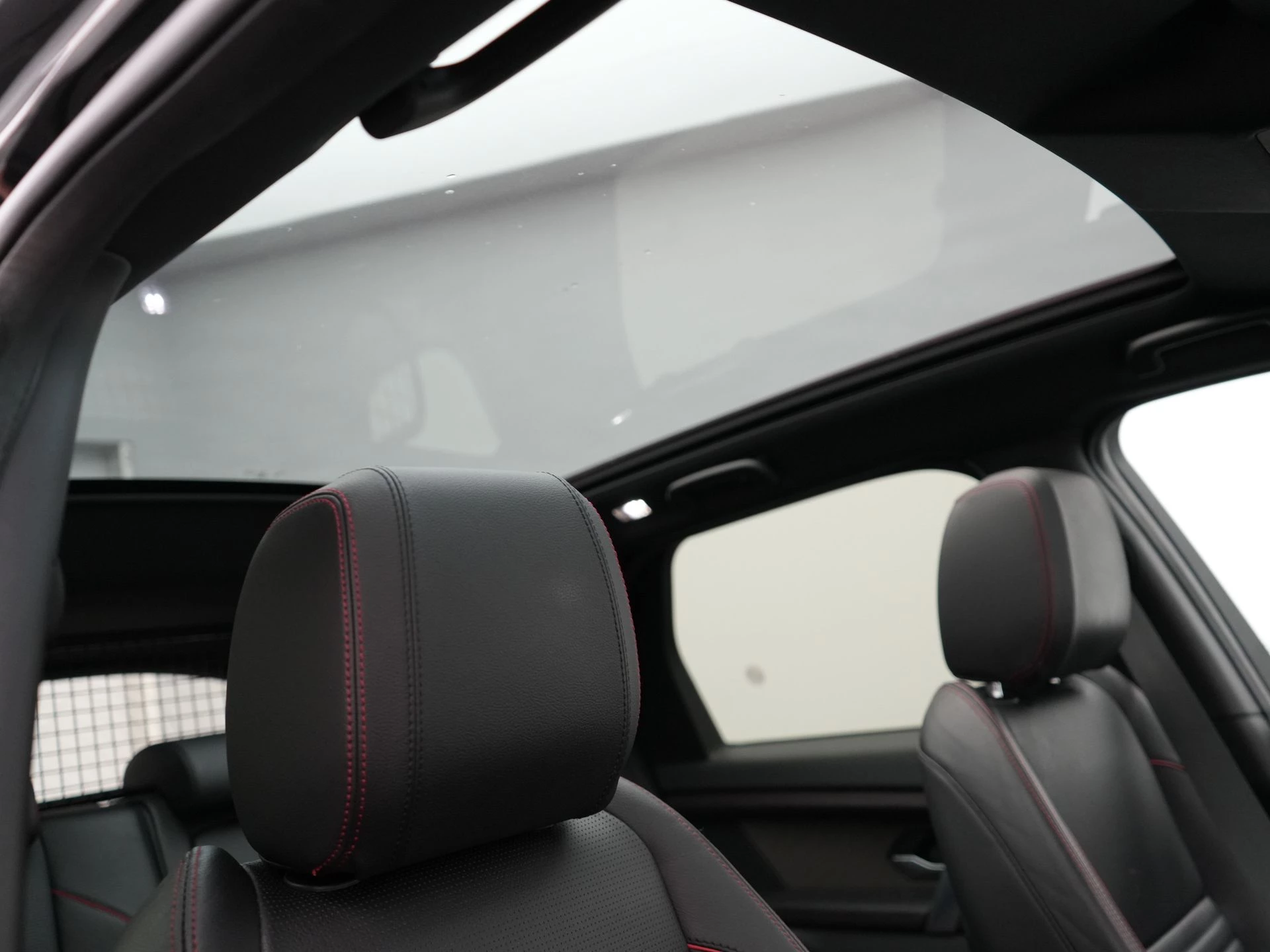 Hoofdafbeelding Land Rover Discovery Sport