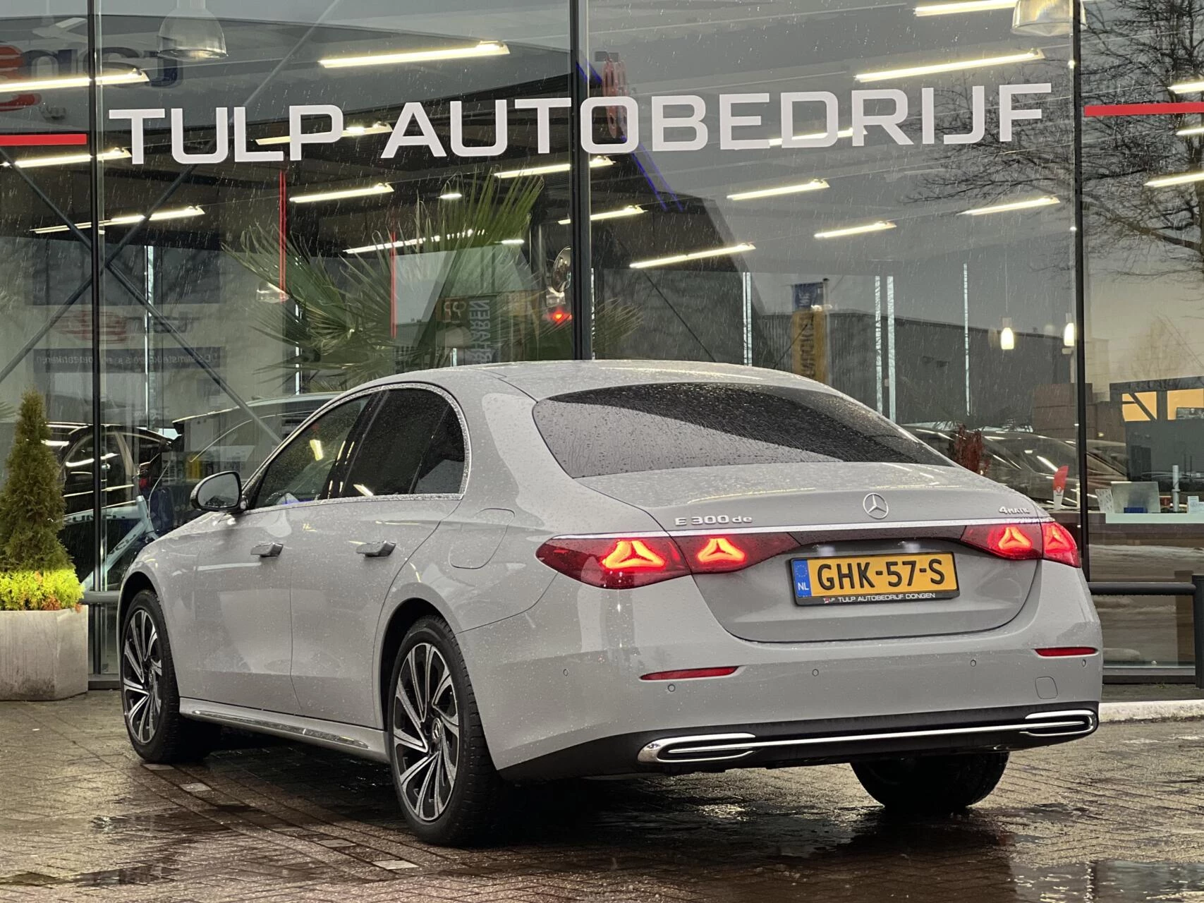 Hoofdafbeelding Mercedes-Benz E-Klasse