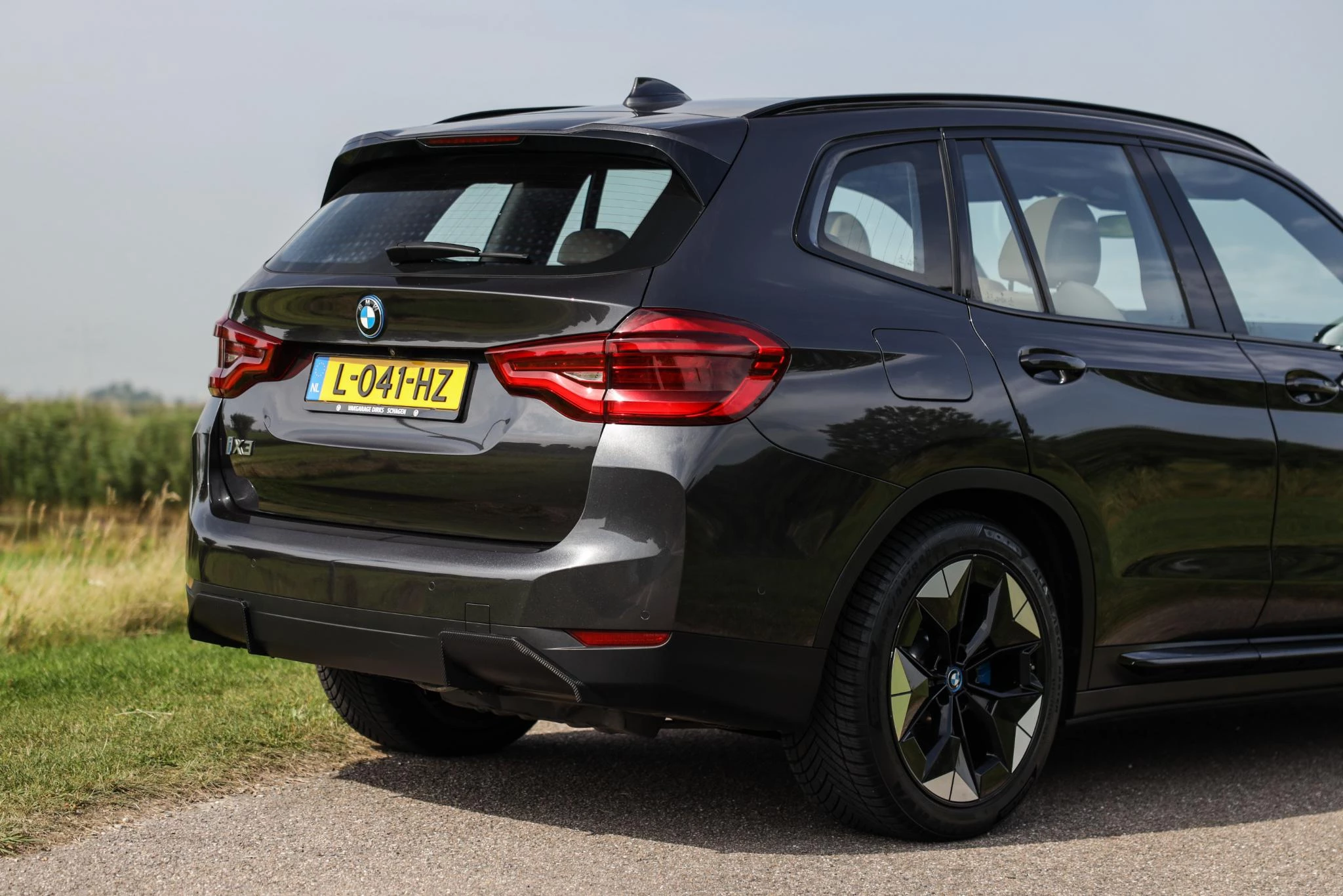 Hoofdafbeelding BMW iX3