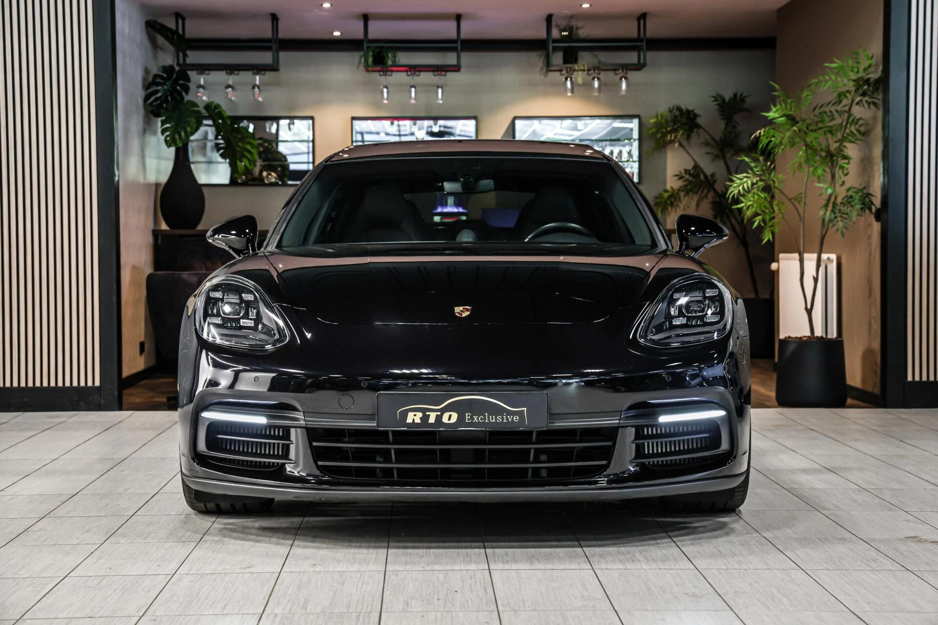 Hoofdafbeelding Porsche Panamera