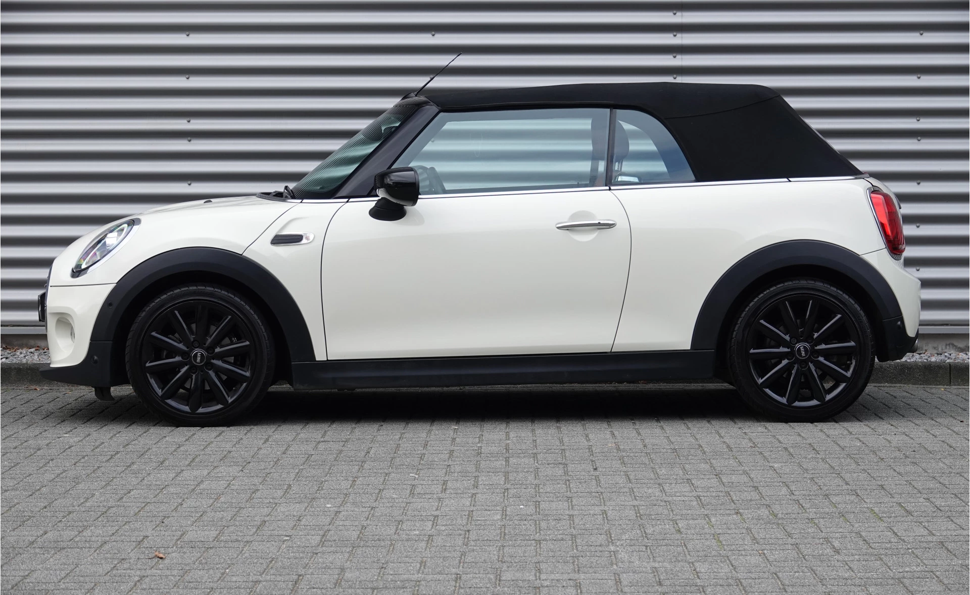 Hoofdafbeelding MINI Cooper Cabrio