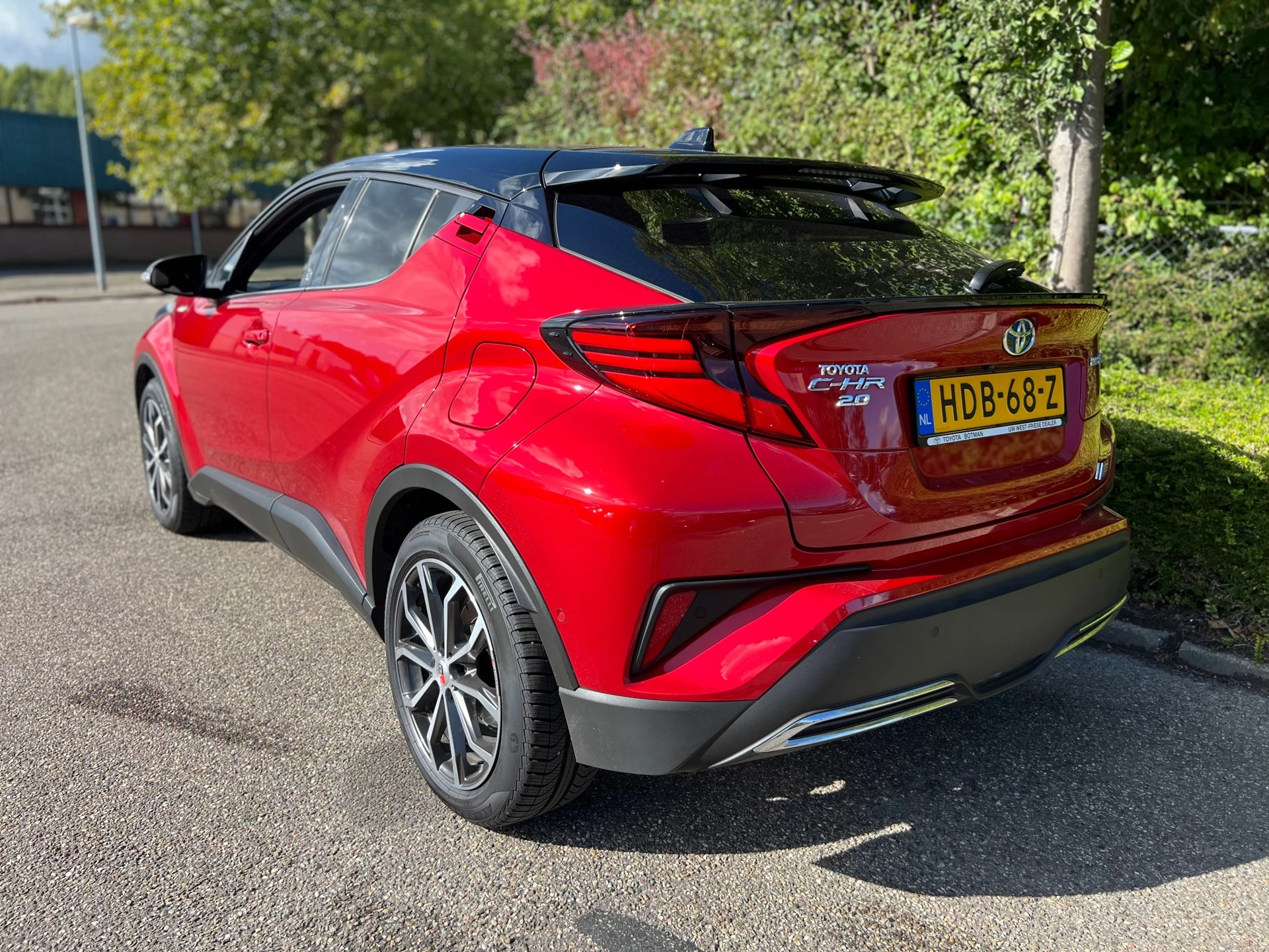 Hoofdafbeelding Toyota C-HR