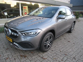 Hoofdafbeelding Mercedes-Benz GLA Mercedes-Benz GLA 200 Urban/Trekhaak/Widescreen