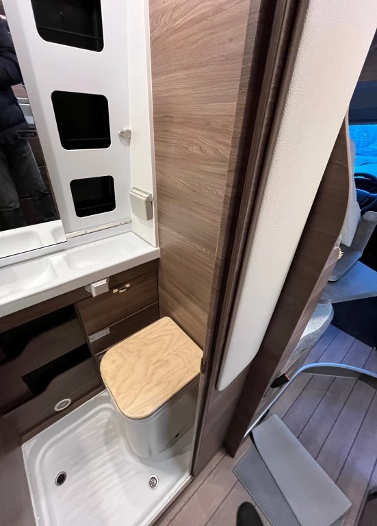 Hoofdafbeelding Knaus Boxlife 6 Meter Lengtebedden