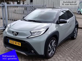 Toyota Aygo X 1.0 VVT-i S-CVT Envy I Luxe! I PDC I Allseason banden I NL-auto