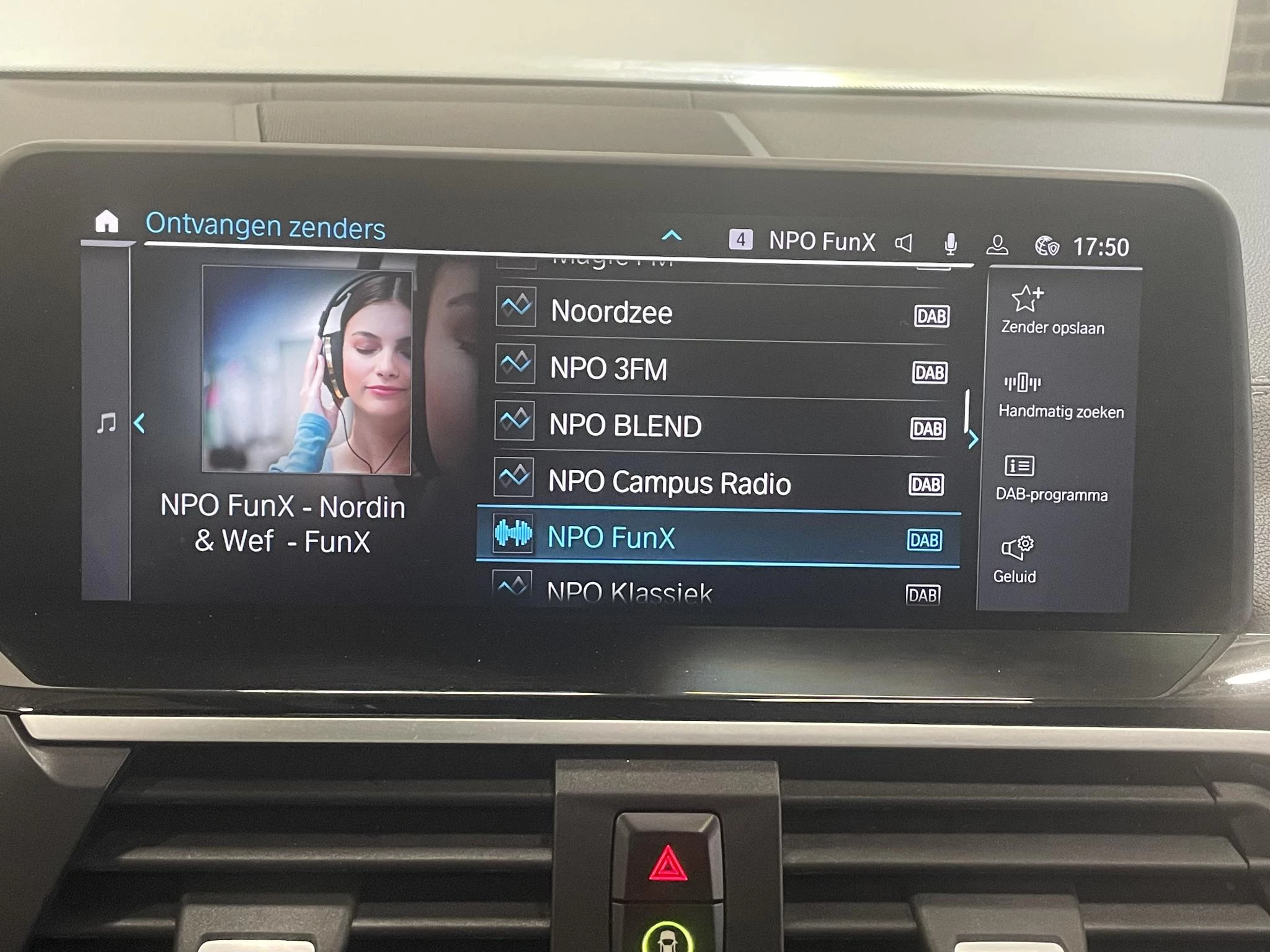 Hoofdafbeelding BMW iX3