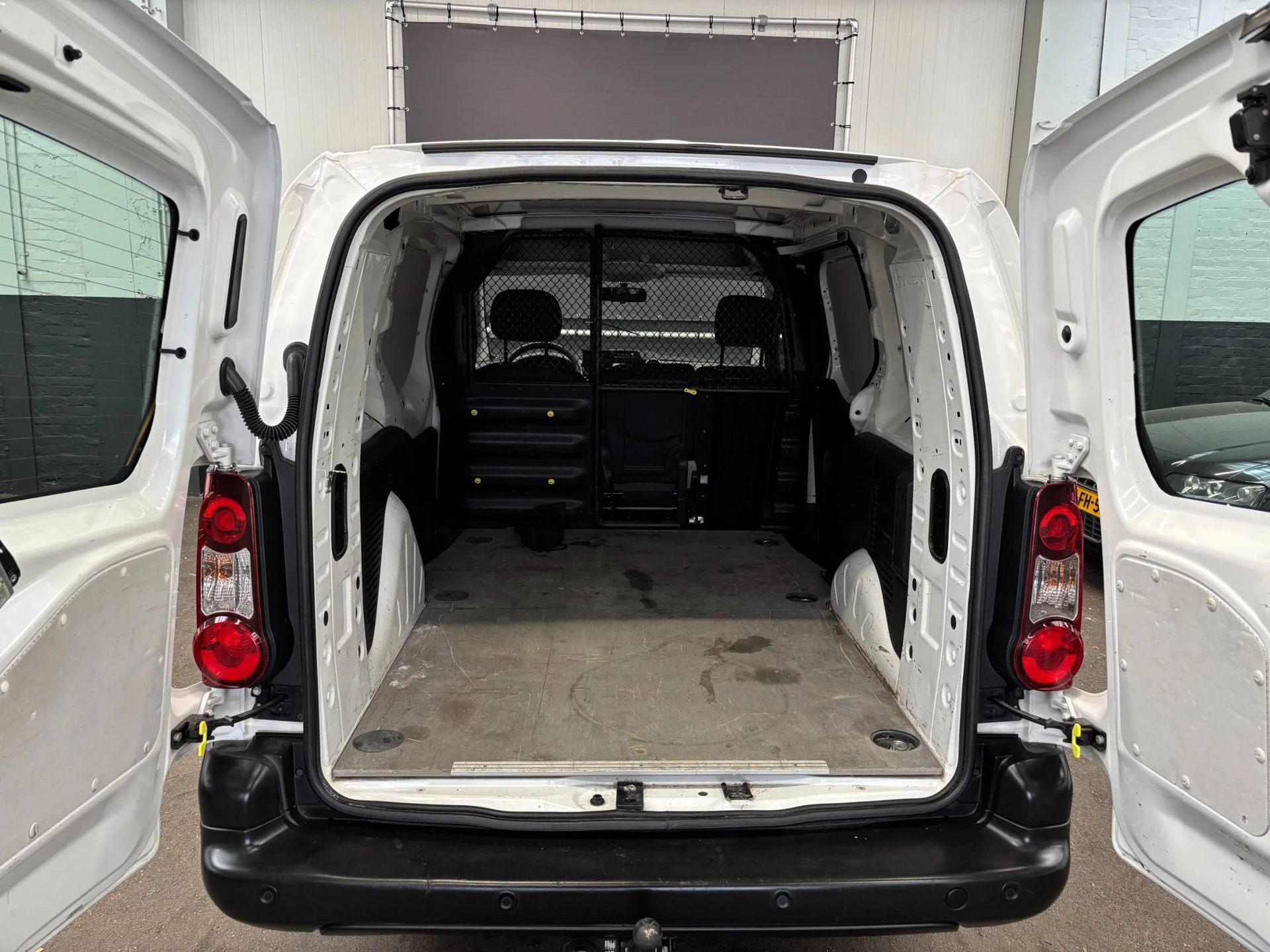 Hoofdafbeelding Peugeot Partner