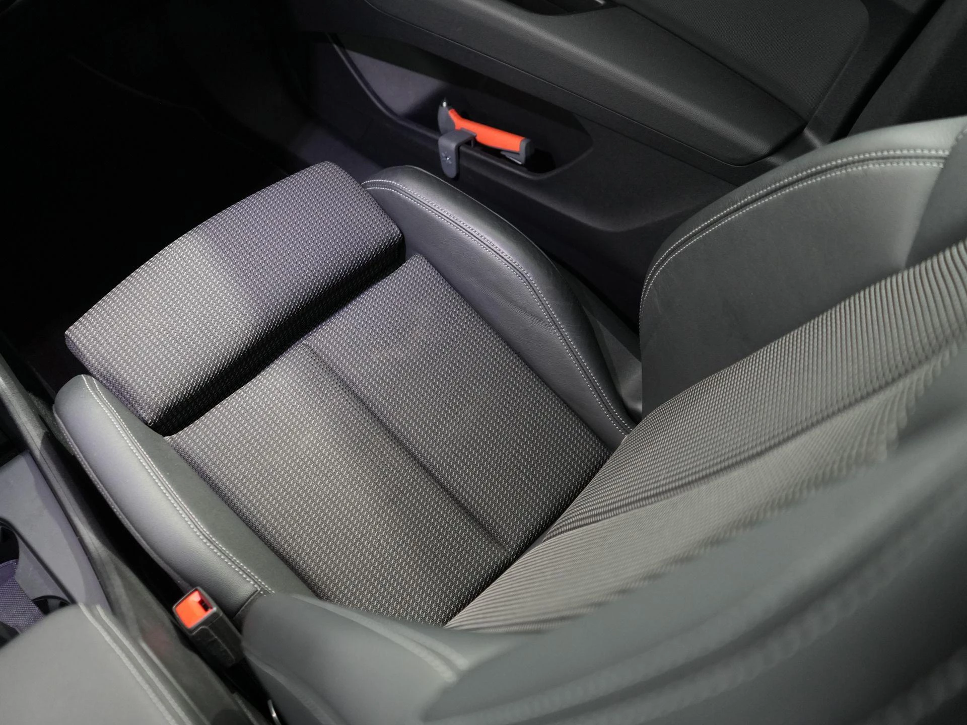 Hoofdafbeelding Audi Q4 Sportback e-tron