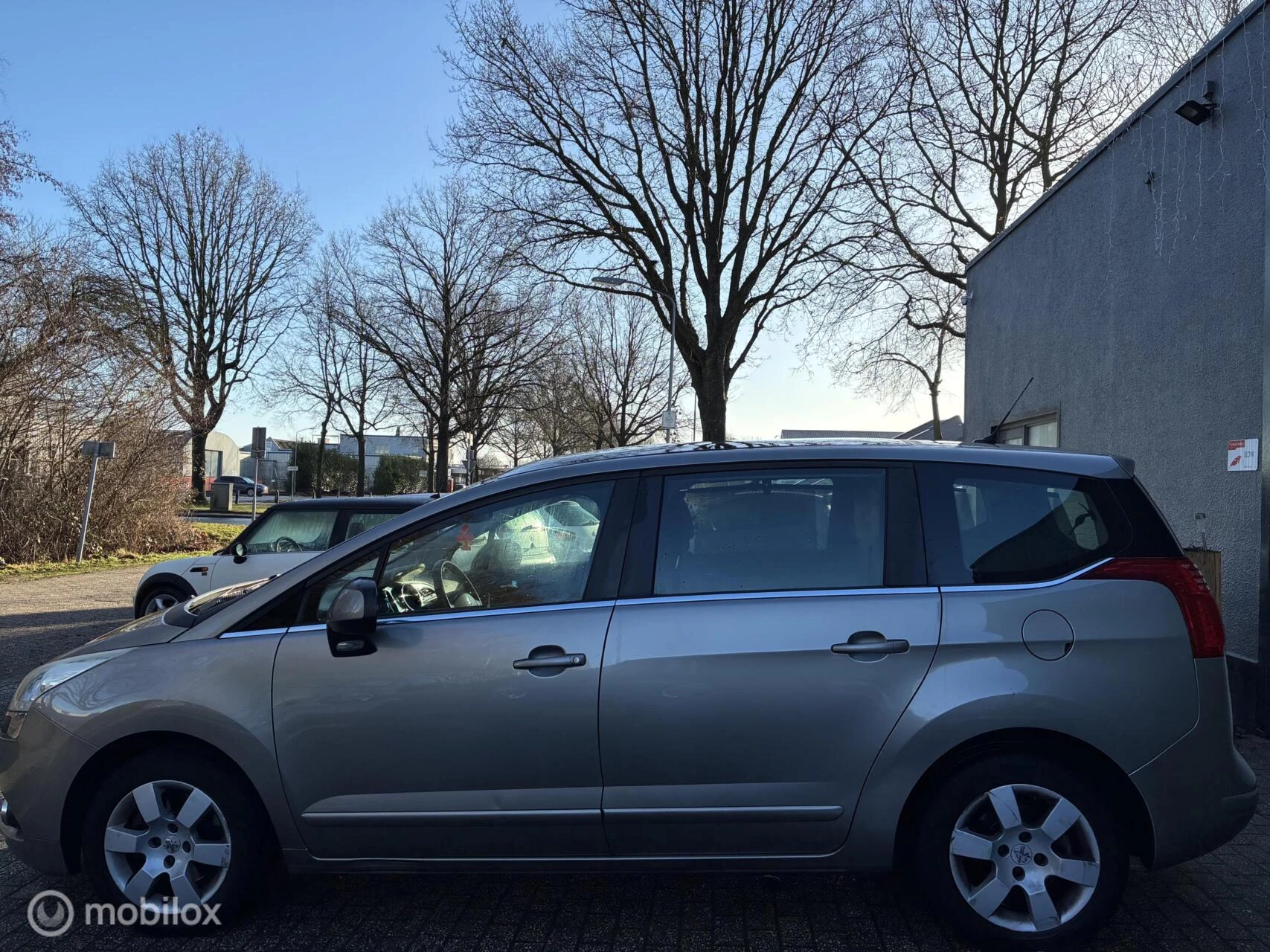 Hoofdafbeelding Peugeot 5008