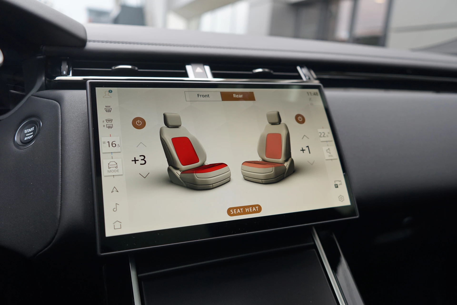 Hoofdafbeelding Land Rover Range Rover Velar