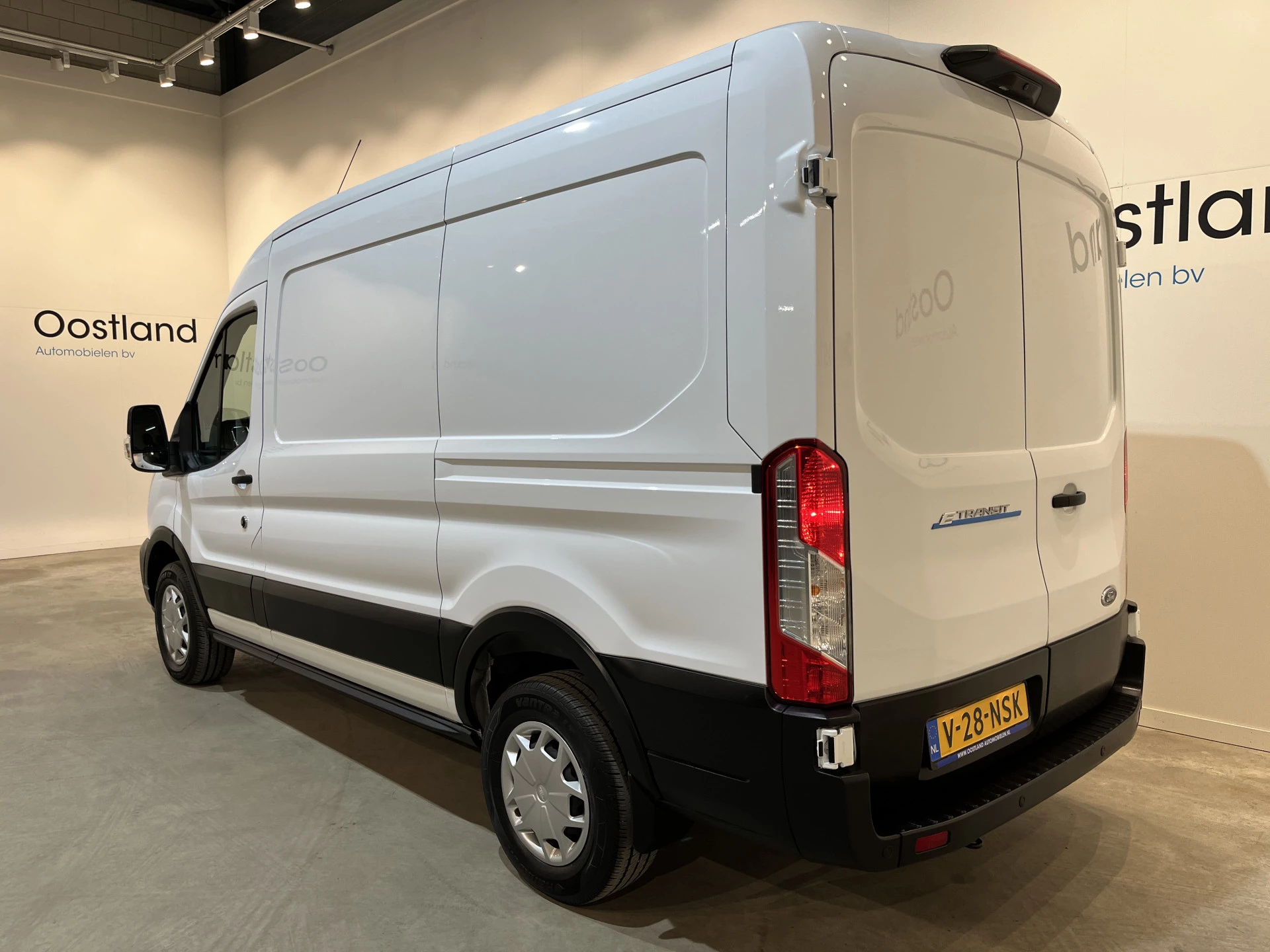 Hoofdafbeelding Ford E-Transit