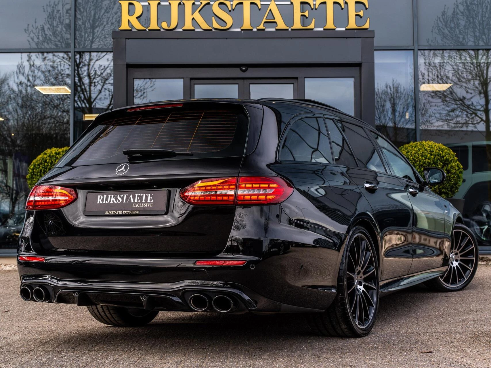 Hoofdafbeelding Mercedes-Benz E-Klasse