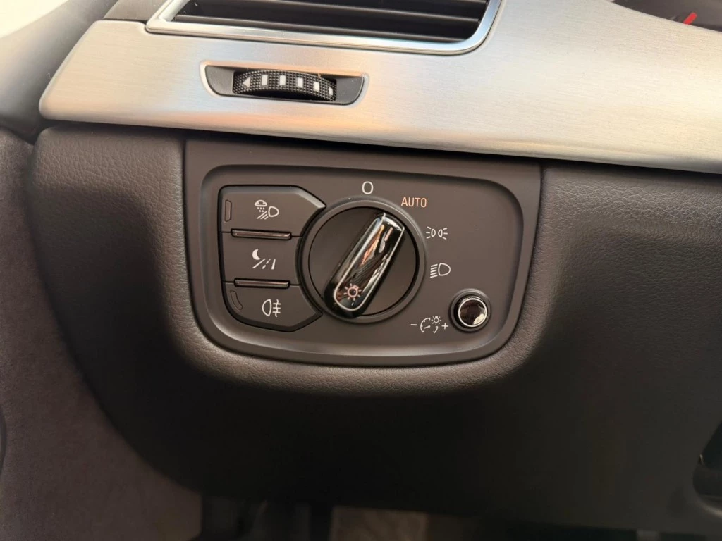 Hoofdafbeelding Audi A8