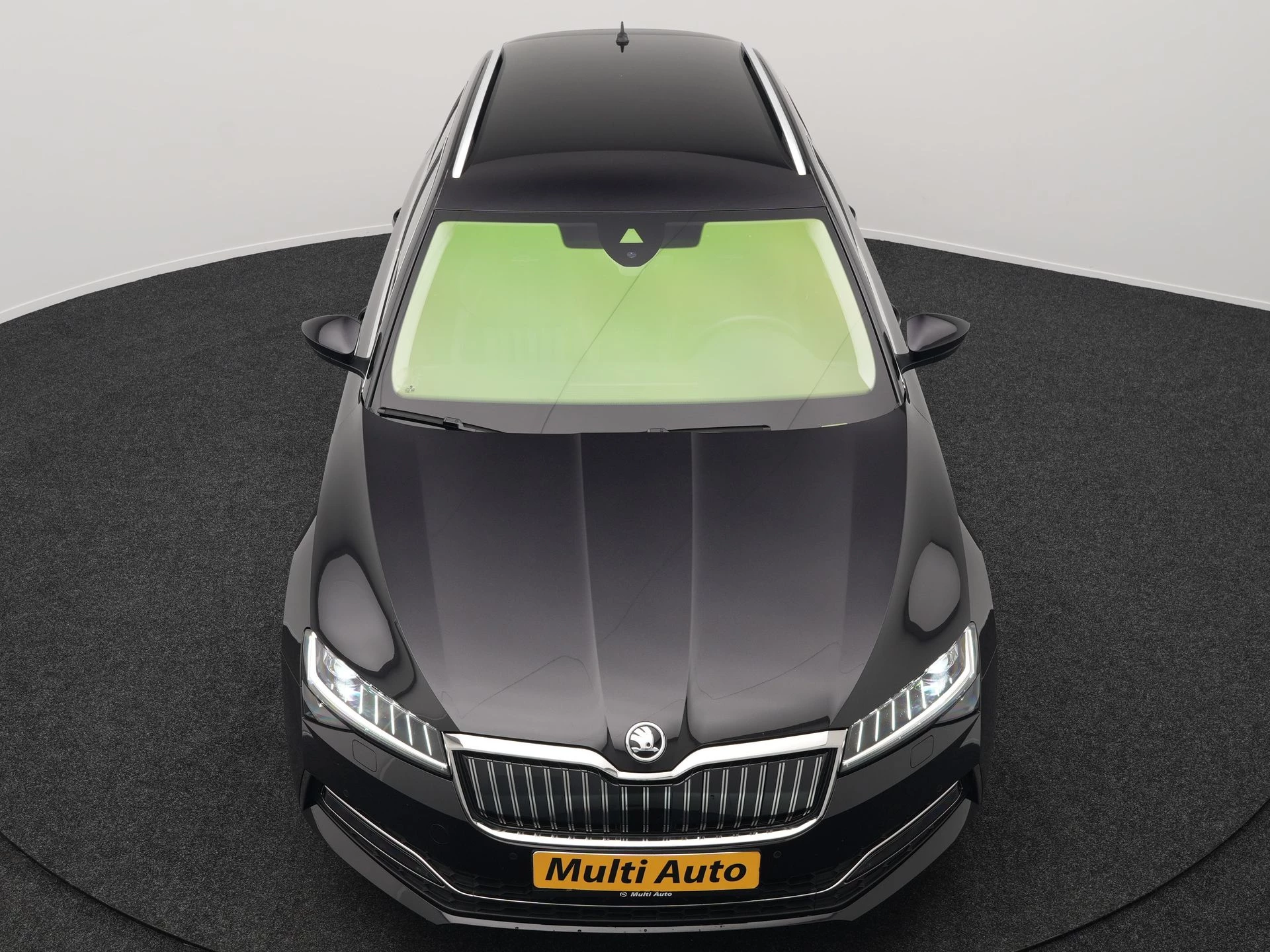 Hoofdafbeelding Škoda Superb