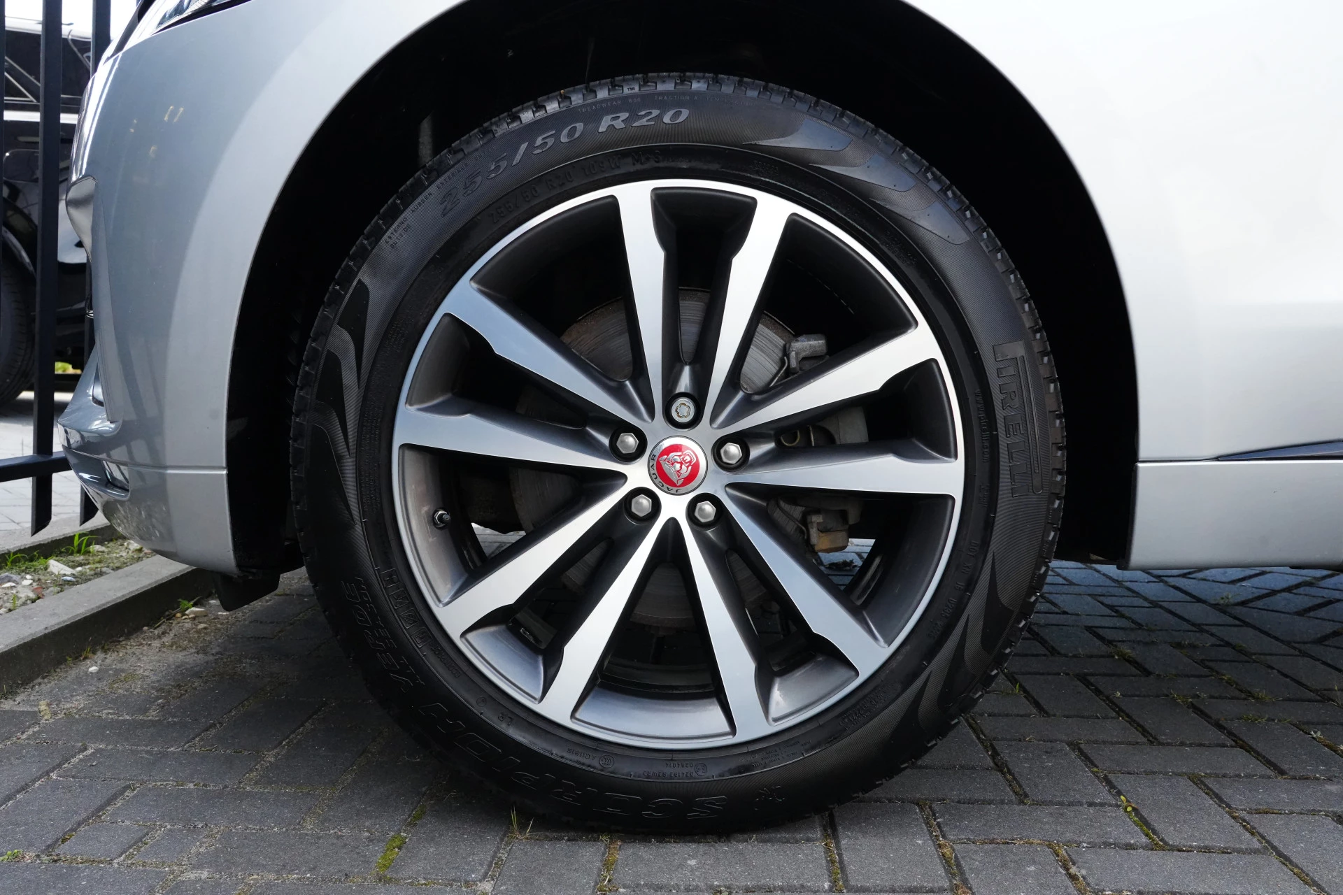 Hoofdafbeelding Jaguar F-PACE