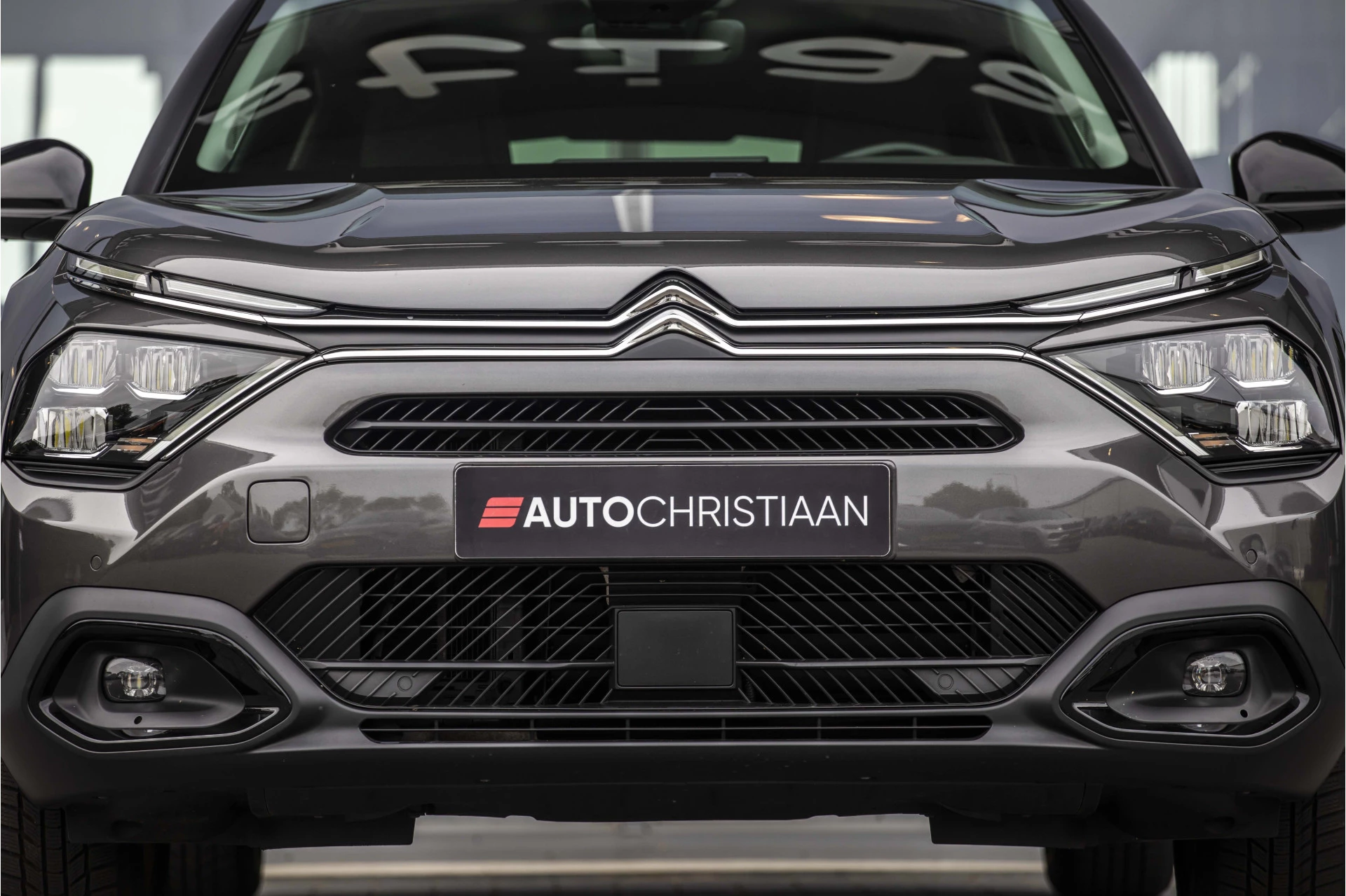 Hoofdafbeelding Citroën ë-C4